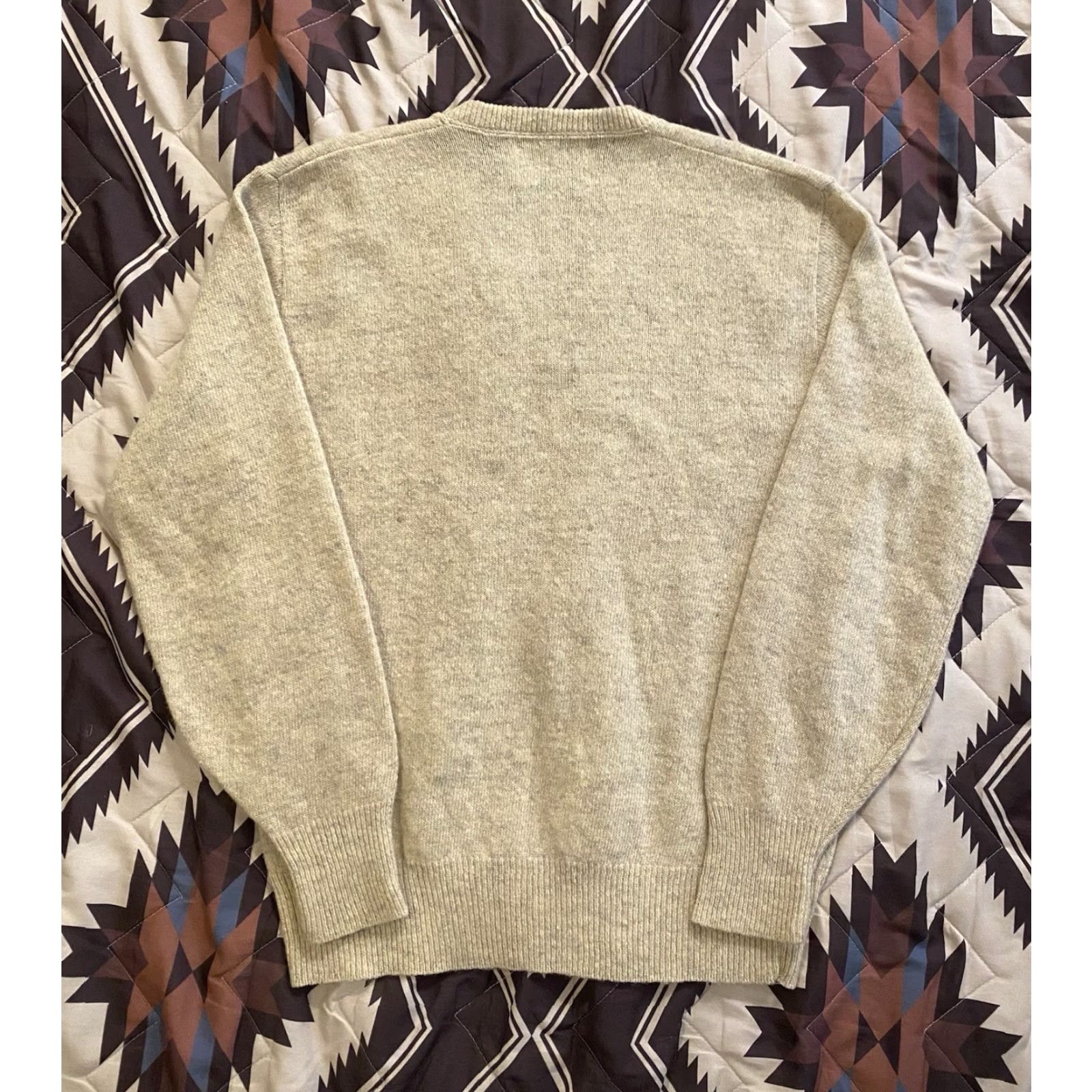Vintage VINTAGE Stock Bridge LTD 100% Lambswool Grandpa Sweater V-Neck Men’s Size Large Pullover Beige Wool Knit Crew? Size US L / EU 52-54 / 3 - 2 Thumbnail