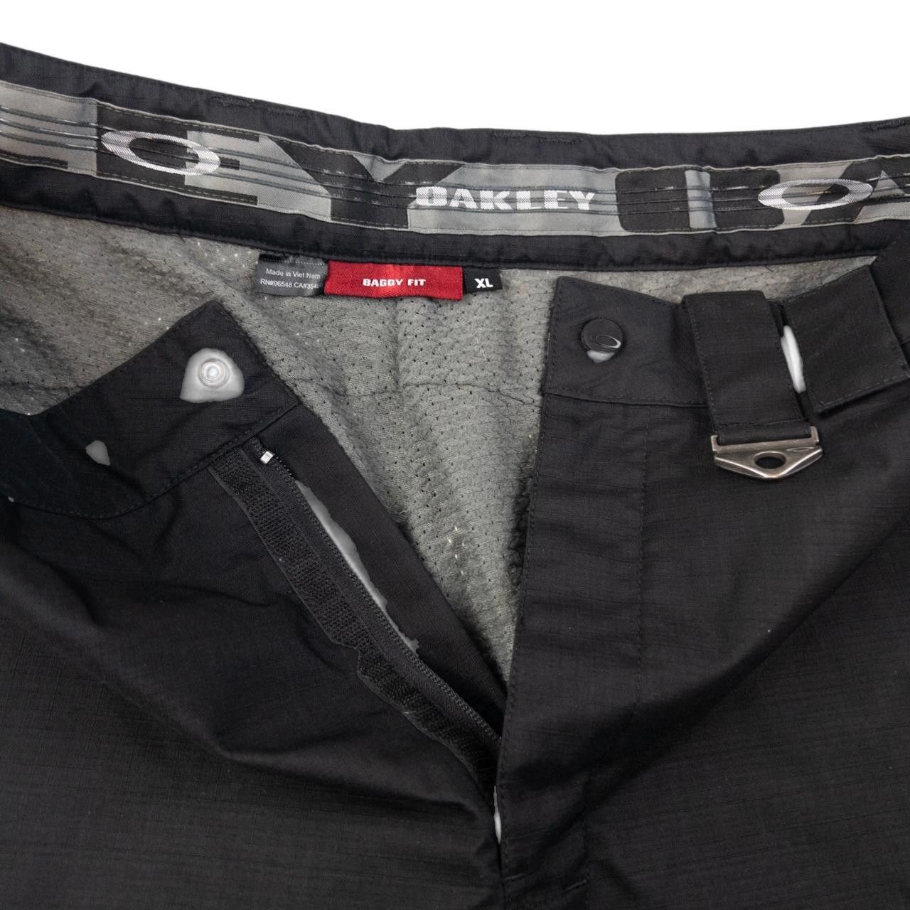 Oakley Vintage Oakley Snowboarding Trousers Size XL Size US 36 / EU 52 - 6 Thumbnail