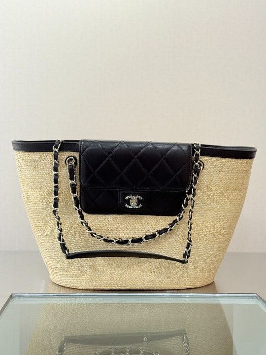 Chanel os11x0126 Size: OS / Beach Bag In Black/Ivory Size ONE SIZE - 1 Thumbnail