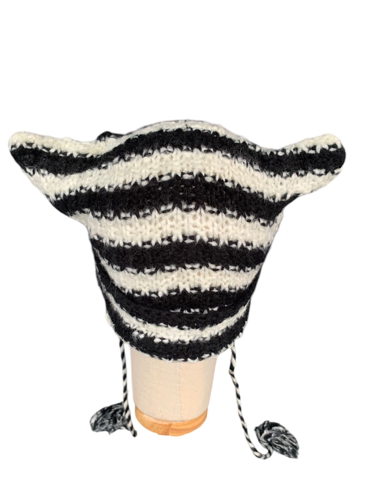 Japanese Brand × Kapital × Vintage Stripe Black And White Bunny Horn Devil Knitted Beanie Hats Size ONE SIZE - 7 Thumbnail