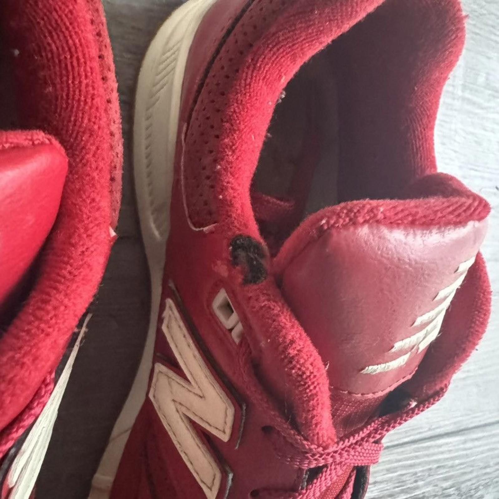 New Balance NEW BALANCE • NB 530 "Red" (9.5M) Size US 9.5 / EU 42-43 - 7 Thumbnail