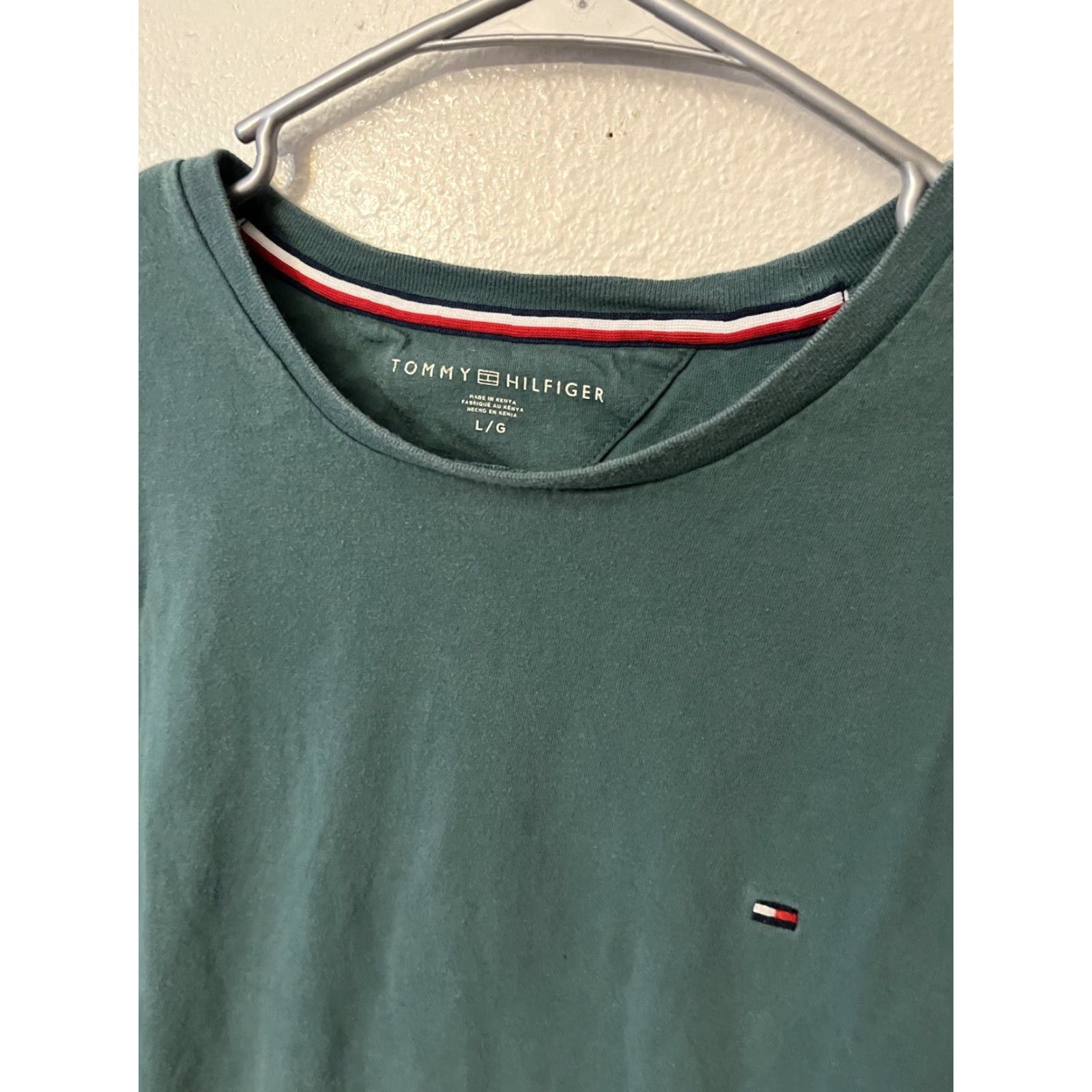 Tommy Hilfiger Tommy Hilfiger Mens Large Crew Neck T Shirt Short Sleeve Solid Green Shirt Mens L Green Logo Size US L / EU 52-54 / 3 - 3 Thumbnail