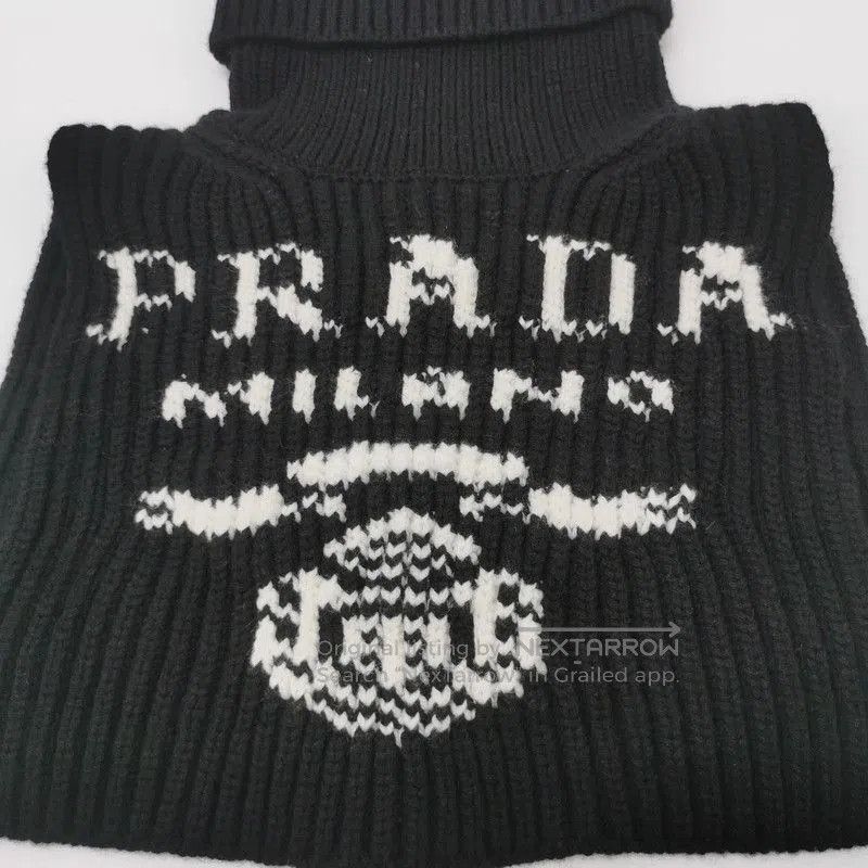 Prada Prada Black Cashmere Logo Scarf. Size ONE SIZE - 3 Thumbnail