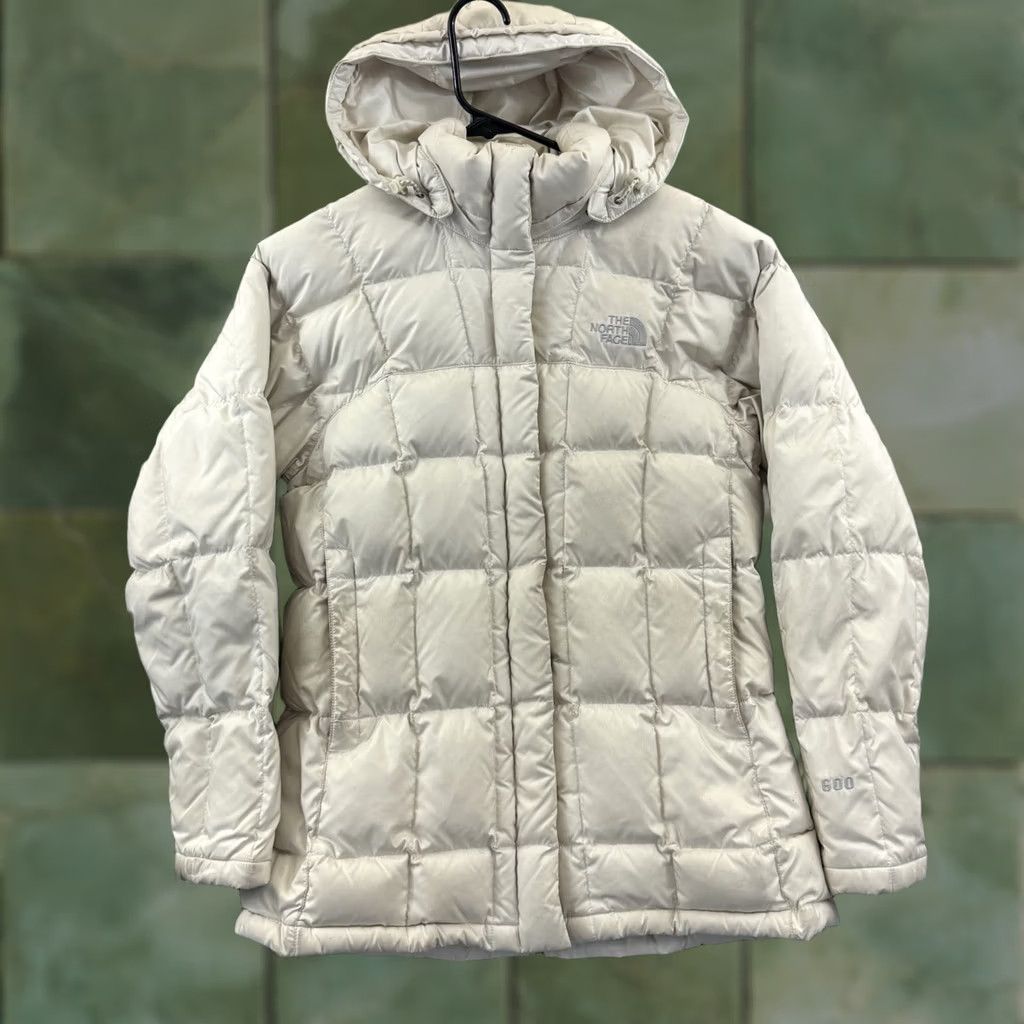 The North Face The North Face Puffer Jacket Womens Small Cream 600 Down Insulated Outerwear Zip Size S / US 4 / IT 40 - 1 Thumbnail