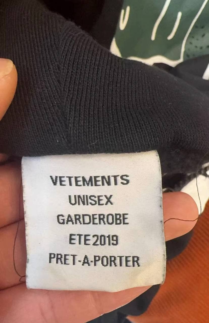 Vetements Vetements 19fw Skull Double Gun zip-up hoodie in excellent Size US M / EU 48-50 / 2 - 6 Thumbnail