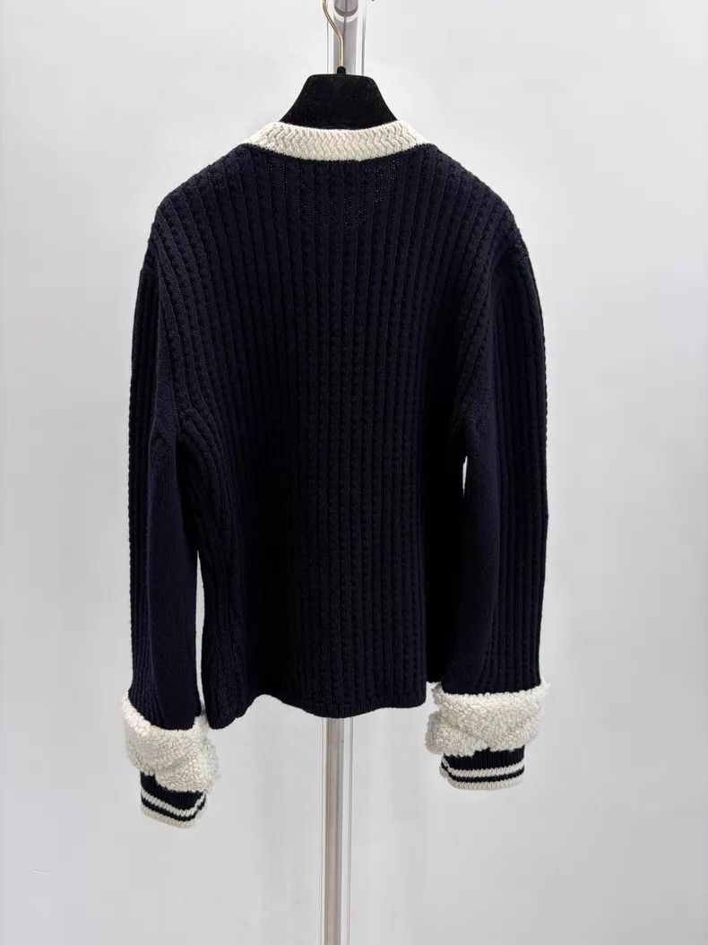 Chanel Chanel Coco neige ski black stitching white two-pocket kni Size S / US 4 / IT 40 - 2 Thumbnail