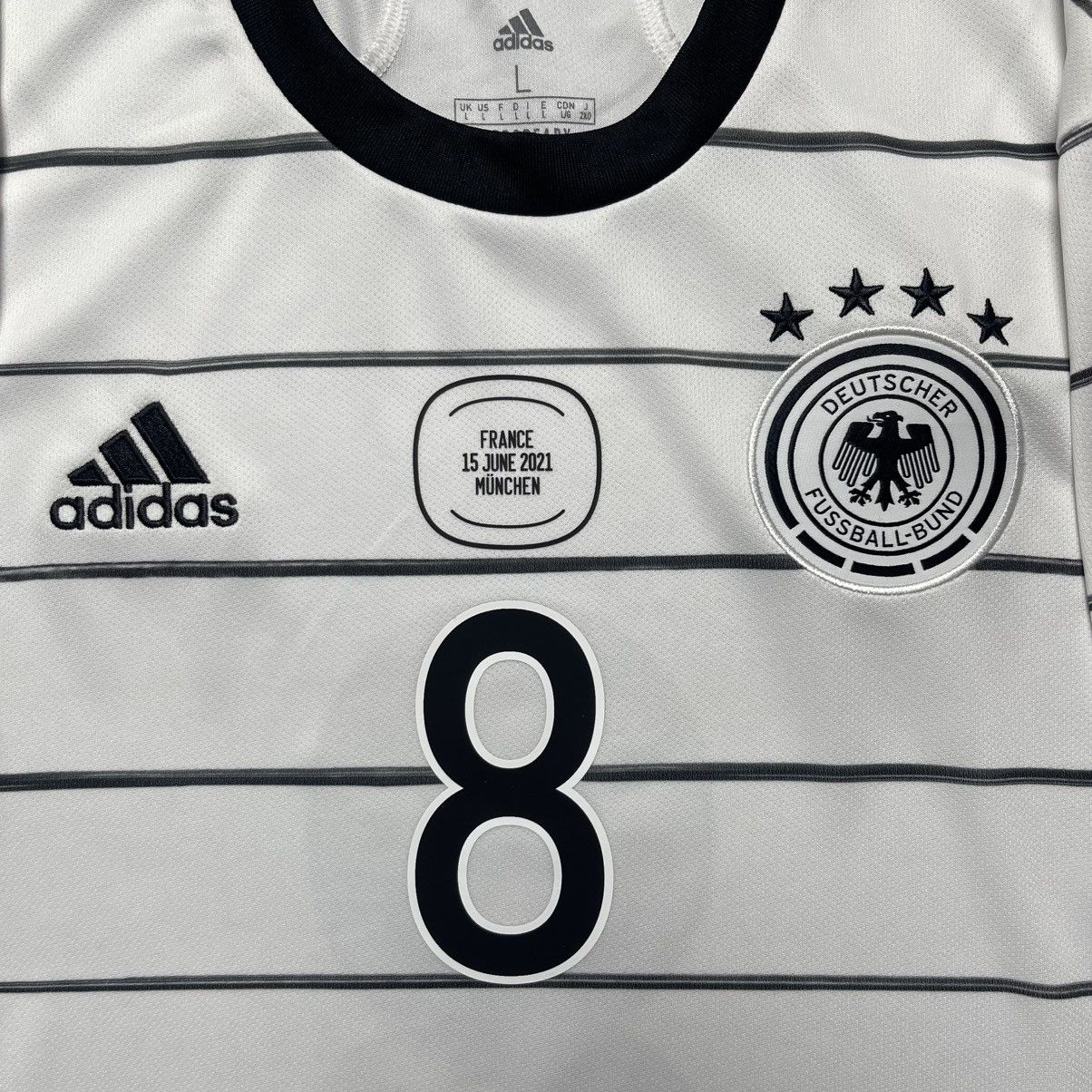 Adidas GERMANY ADIDAS 2020 EURO FOOTBALL HOME JERSEY #8 KROOS Size US L / EU 52-54 / 3 - 5 Thumbnail