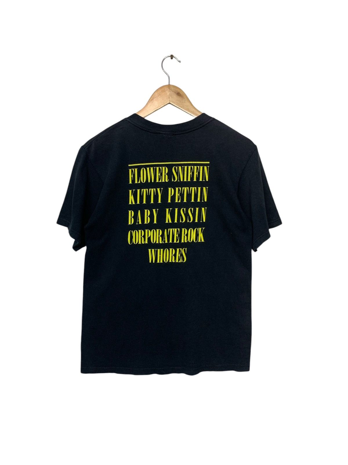 Band Tees × Nirvana × Vintage Vintage Y2K Nirvana Smiley By Anvil T Shirt Size US S / EU 44-46 / 1 - 3 Thumbnail