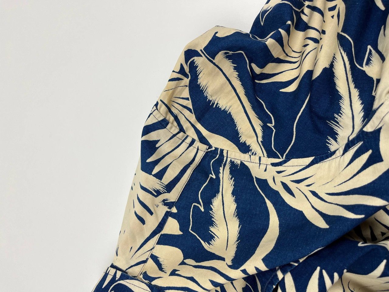 Our Legacy Our Legacy 1980-81 Indigo Tropical Leaf Shirt Size US S / EU 44-46 / 1 - 12 Thumbnail