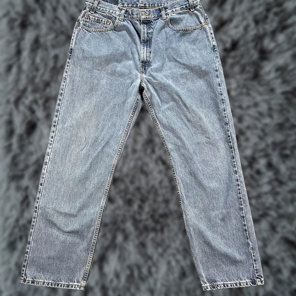 Levi's VINTAGE Levi's 505 Jeans Mens 38x30 Blue Regular Fit Straight Leg Denim Pants Size US 38 / EU 54 - 1 Thumbnail