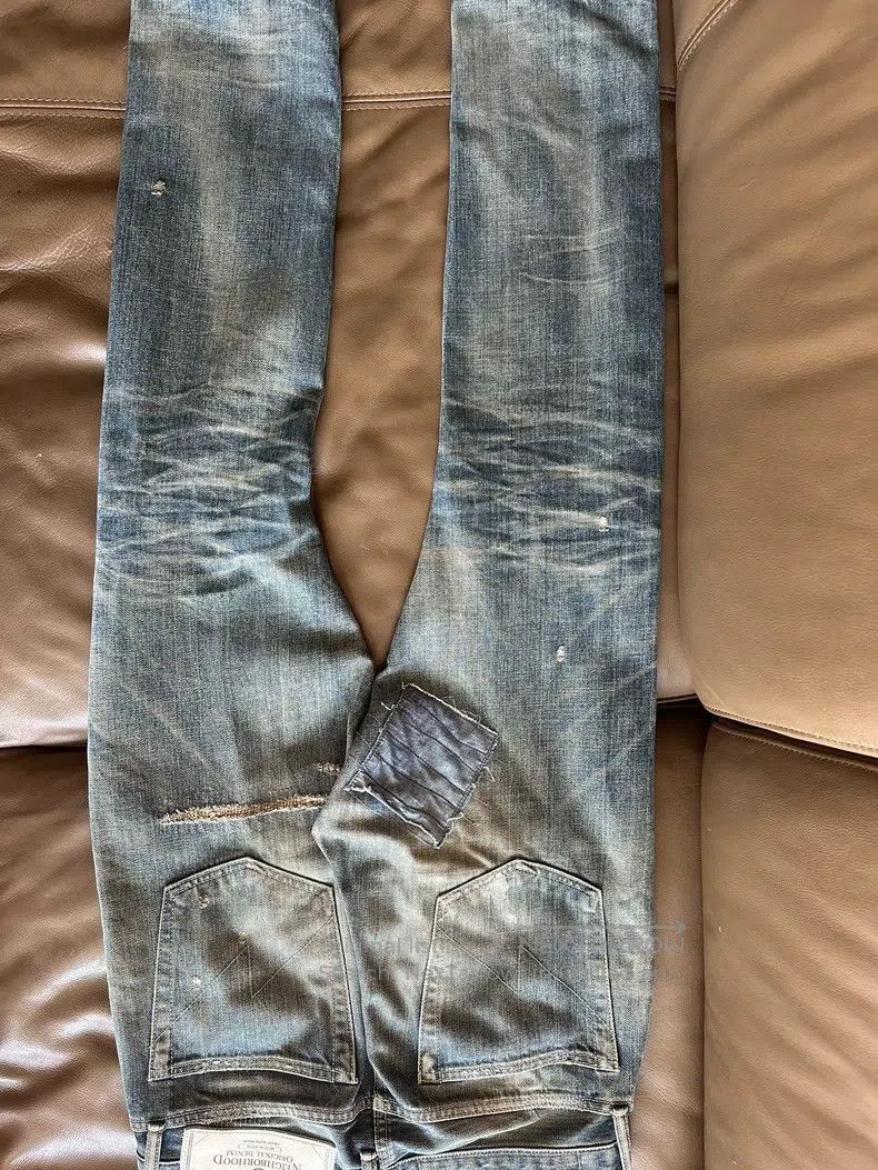 Neighborhood Neighborhood size S Jeans Size US 27 - 7 Thumbnail