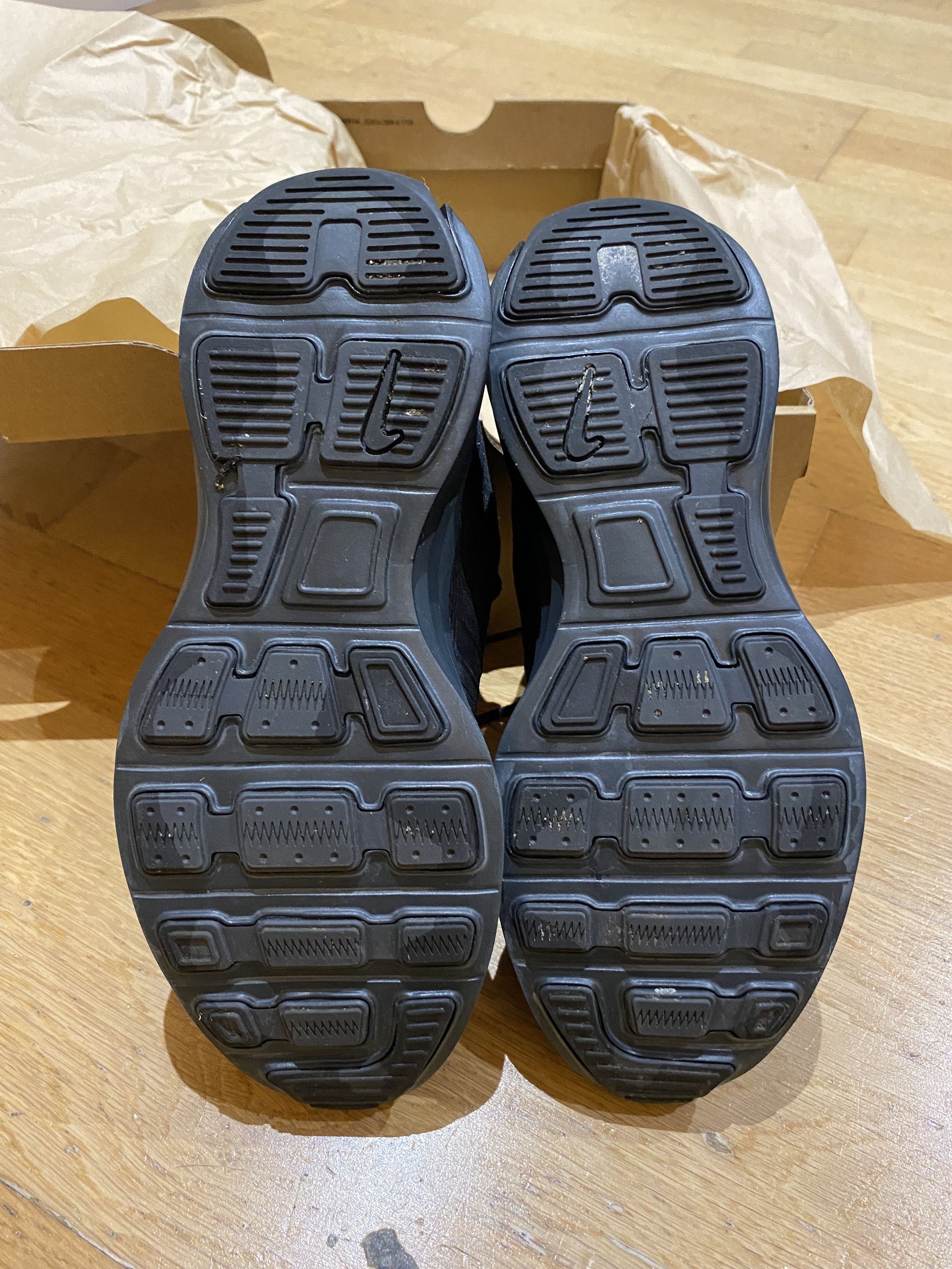 Nike NIKE LUNAR ROAM Size US 5.5 / EU 38 - 3 Thumbnail