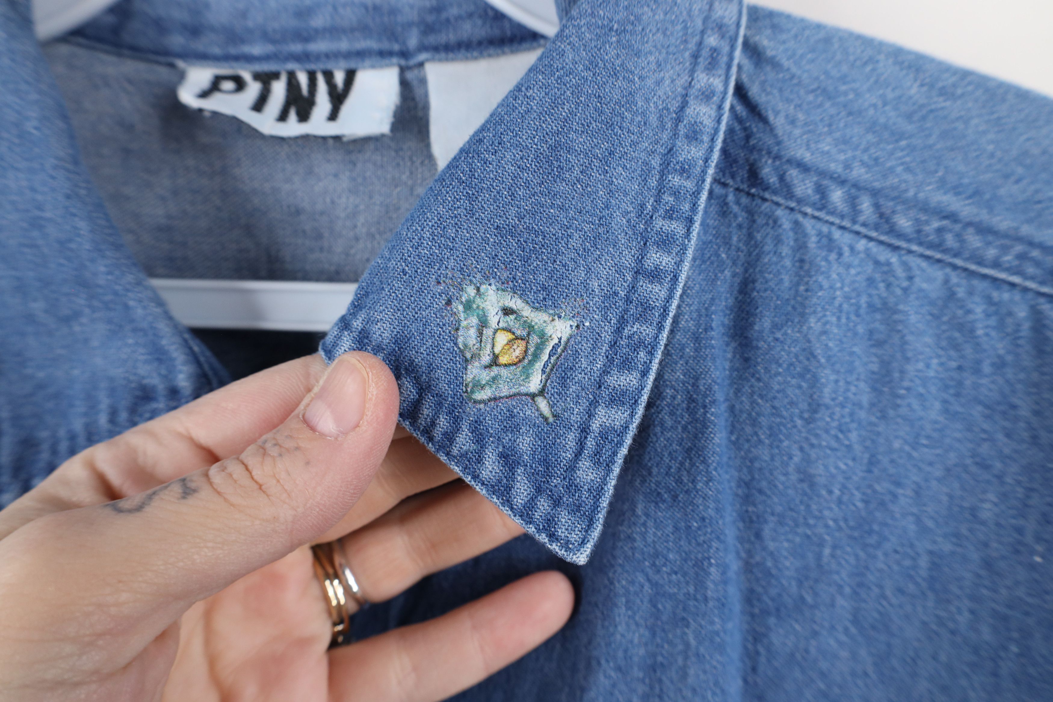 Vintage Vintage 90s Streetwear Bird Short Sleeve Denim Button Shirt Size M / US 6-8 / IT 42-44 - 8 Thumbnail