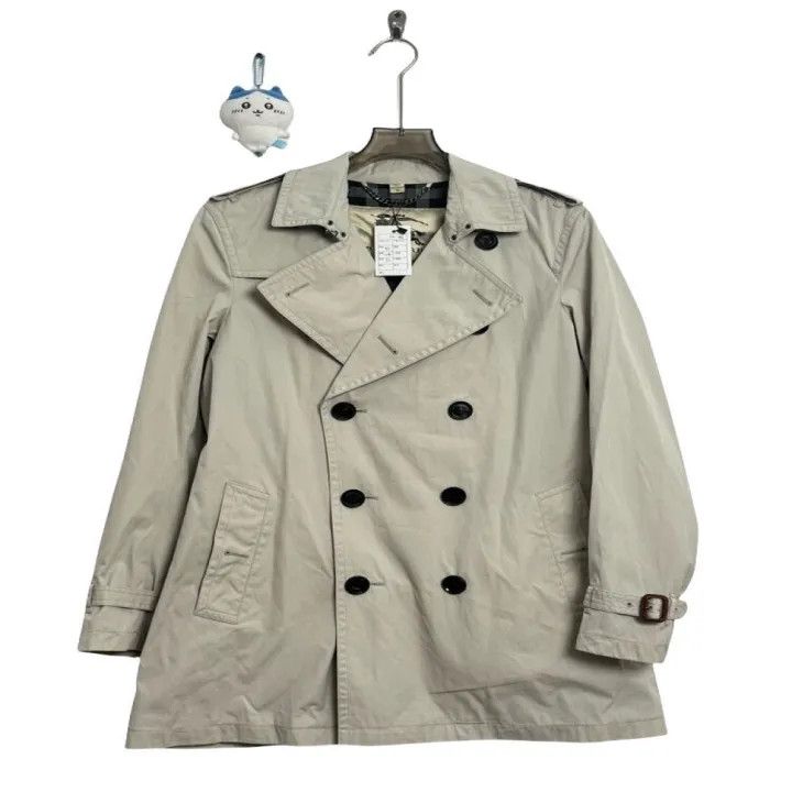 Burberry Beige Double-breasted Long Sleeve Coat