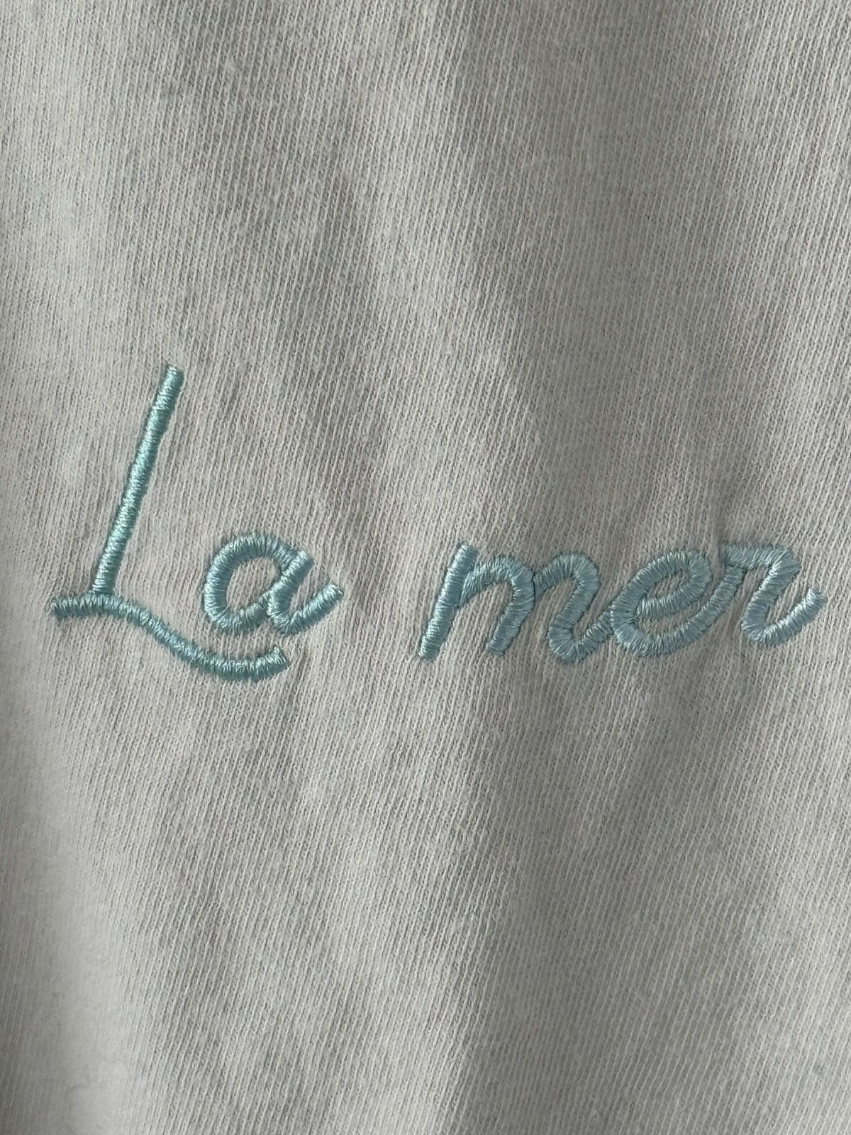Comfort Colors “la mer” embroidered polychrome goods heavyweight tshirt Size US L / EU 52-54 / 3 - 3 Thumbnail
