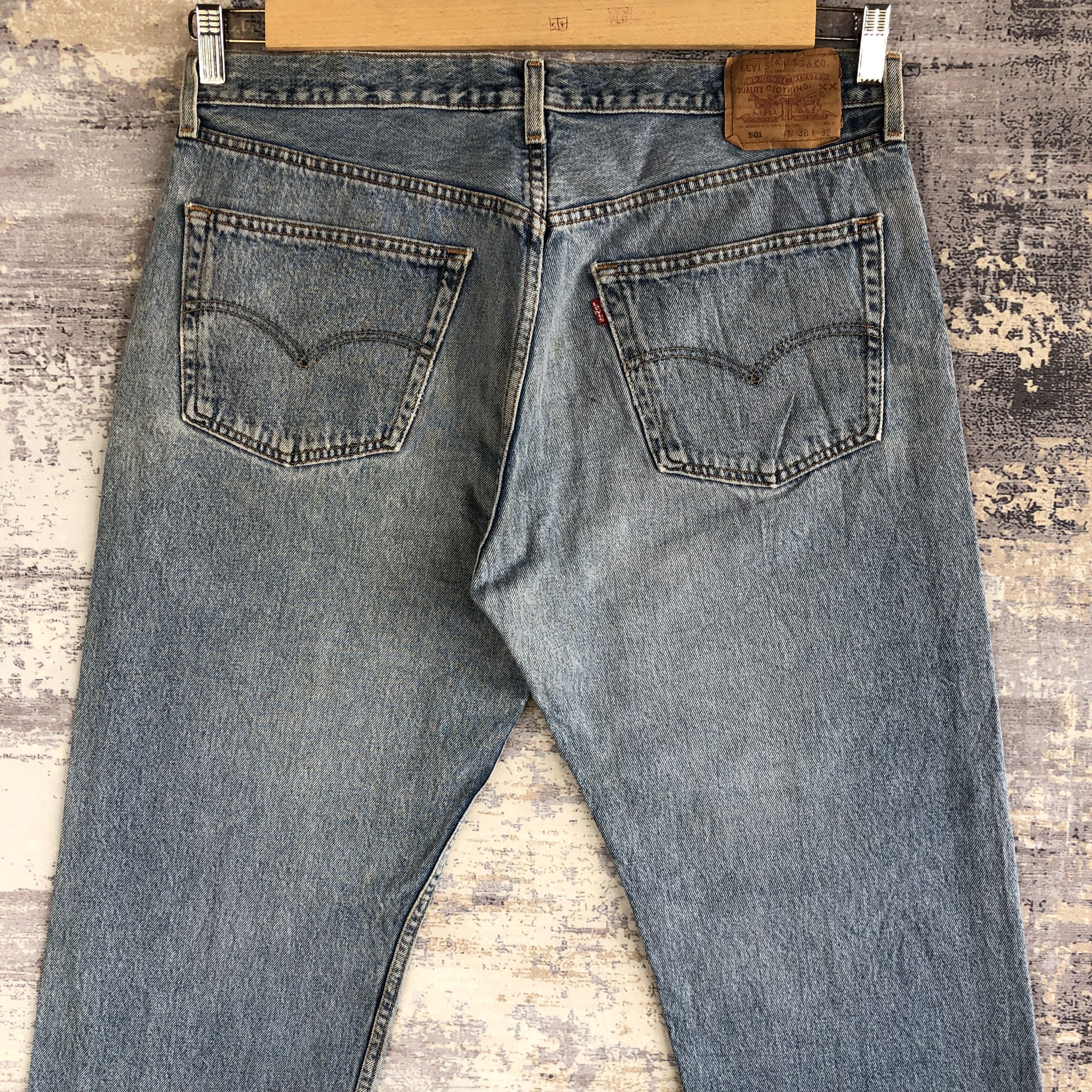 Levi's Vintage 90's Levis 501 Faded Jeans Levi's Light Wash Denim Size US 34 / EU 50 - 4 Thumbnail