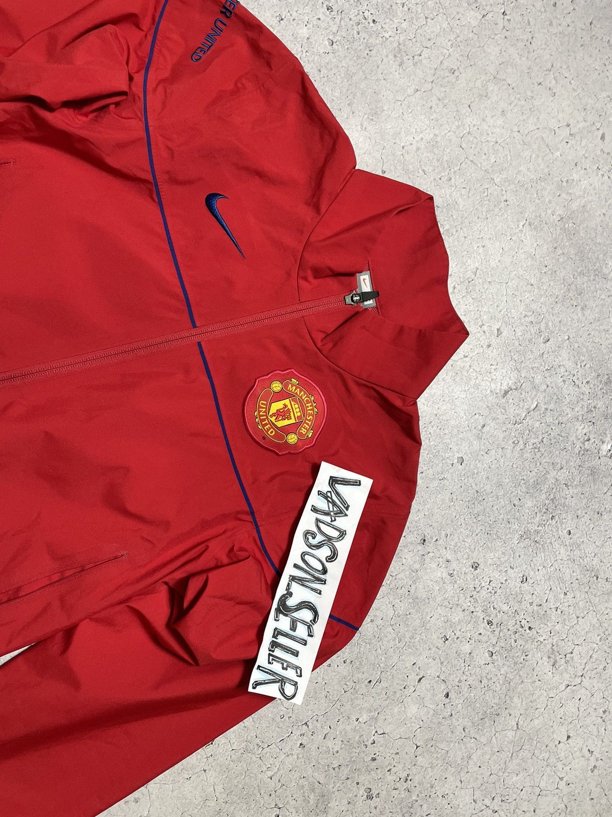Nike × Vintage Vintage Nylon Windbreaker Jacket Y2K Nike Manchester United Size US S / EU 44-46 / 1 - 5 Thumbnail