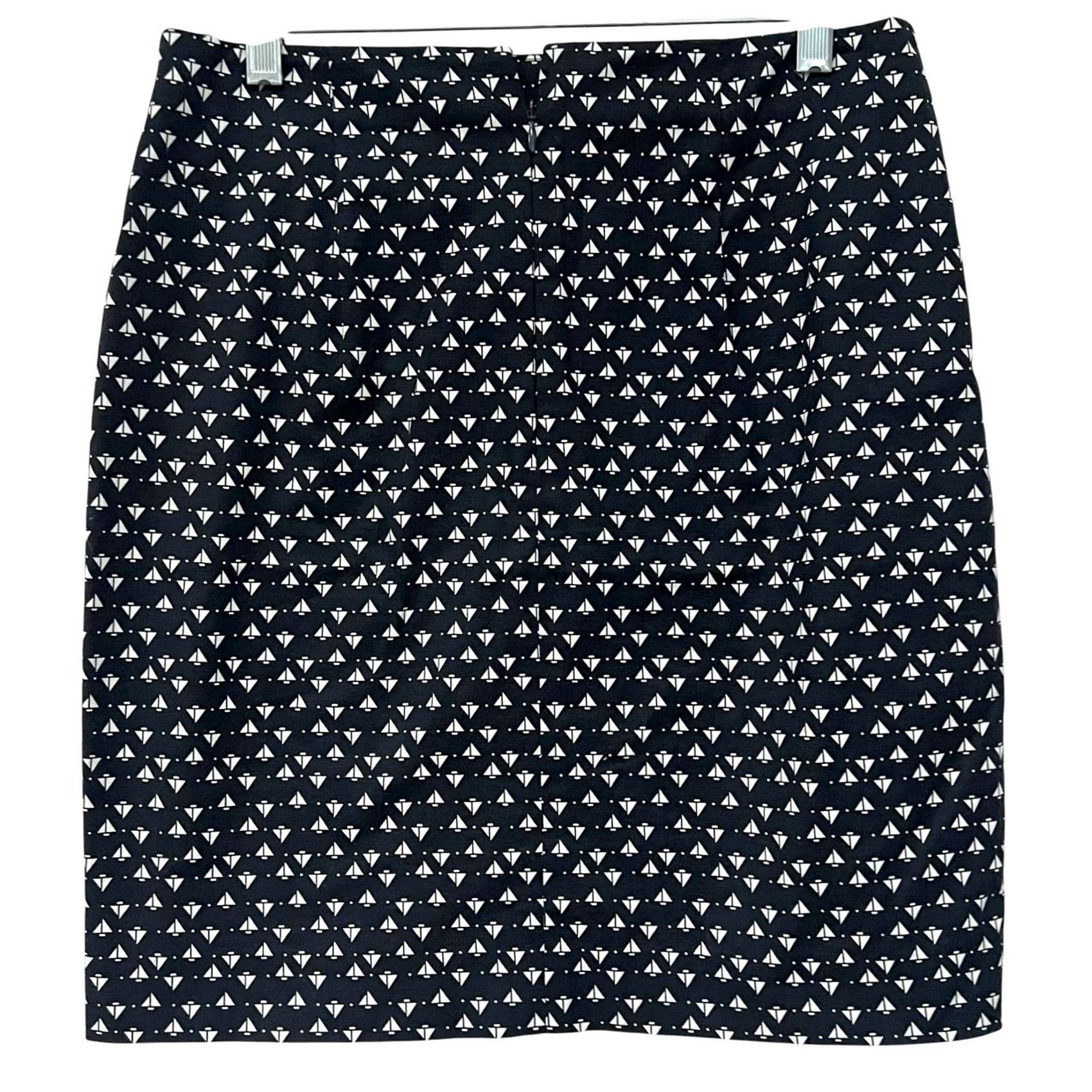 Ann Taylor VINTAGE Ann Taylor Skirt Womens Size 2 Pencil Sailboat Print Nautical Navy White Skirt Womens Size 2 Navy White Boats Pattern 18" Length Adults Womens Size 26" / US 2 / IT 38 - 4 Thumbnail