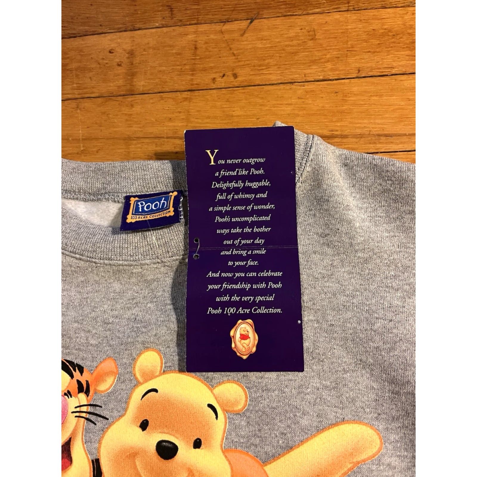 Disney VINTAGE Disney Winnie The Pooh Tigger Sweater Women’s Medium Gray Geometric Print 90s Cartoon Crew Neck Pullover Sweatshirt Size M / US 6-8 / IT 42-44 - 5 Thumbnail