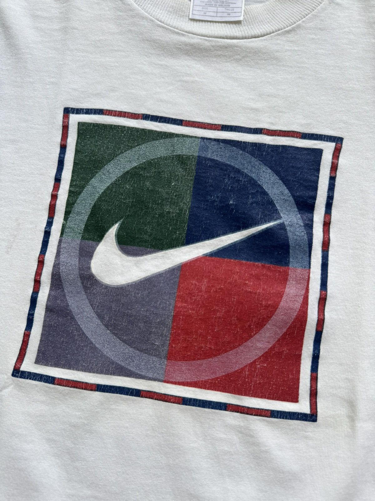 Vintage Vintage Nike Court centre logo 90s Size US M / EU 48-50 / 2 - 3 Thumbnail