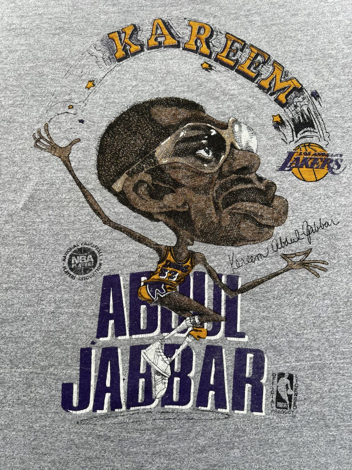 Vintage ‘80s Kareem Abdul Jabbar Caricature NBA Lakers Tee Shirt Size US M / EU 48-50 / 2 - 3 Thumbnail