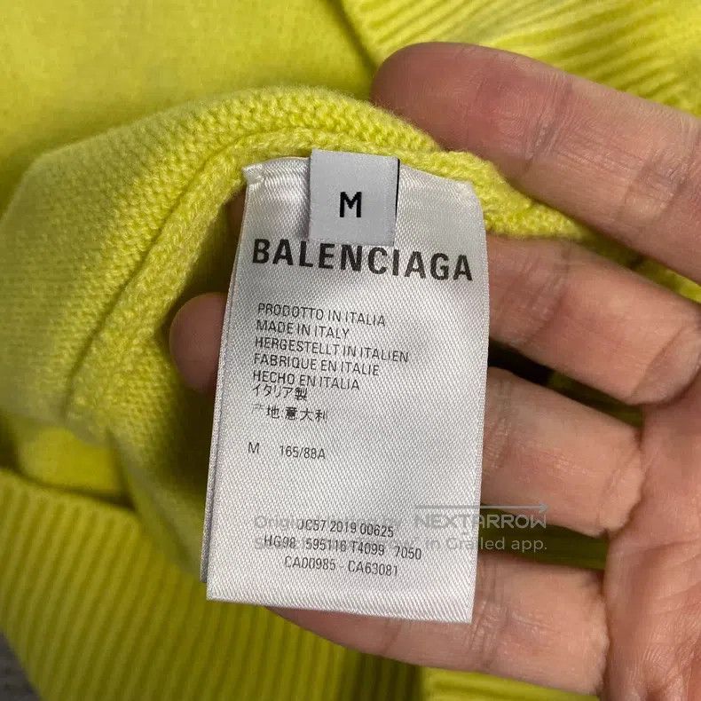 Balenciaga Balenciaga Yellow Shoulder Logo Sweater Size US M / EU 48-50 / 2 - 3 Thumbnail