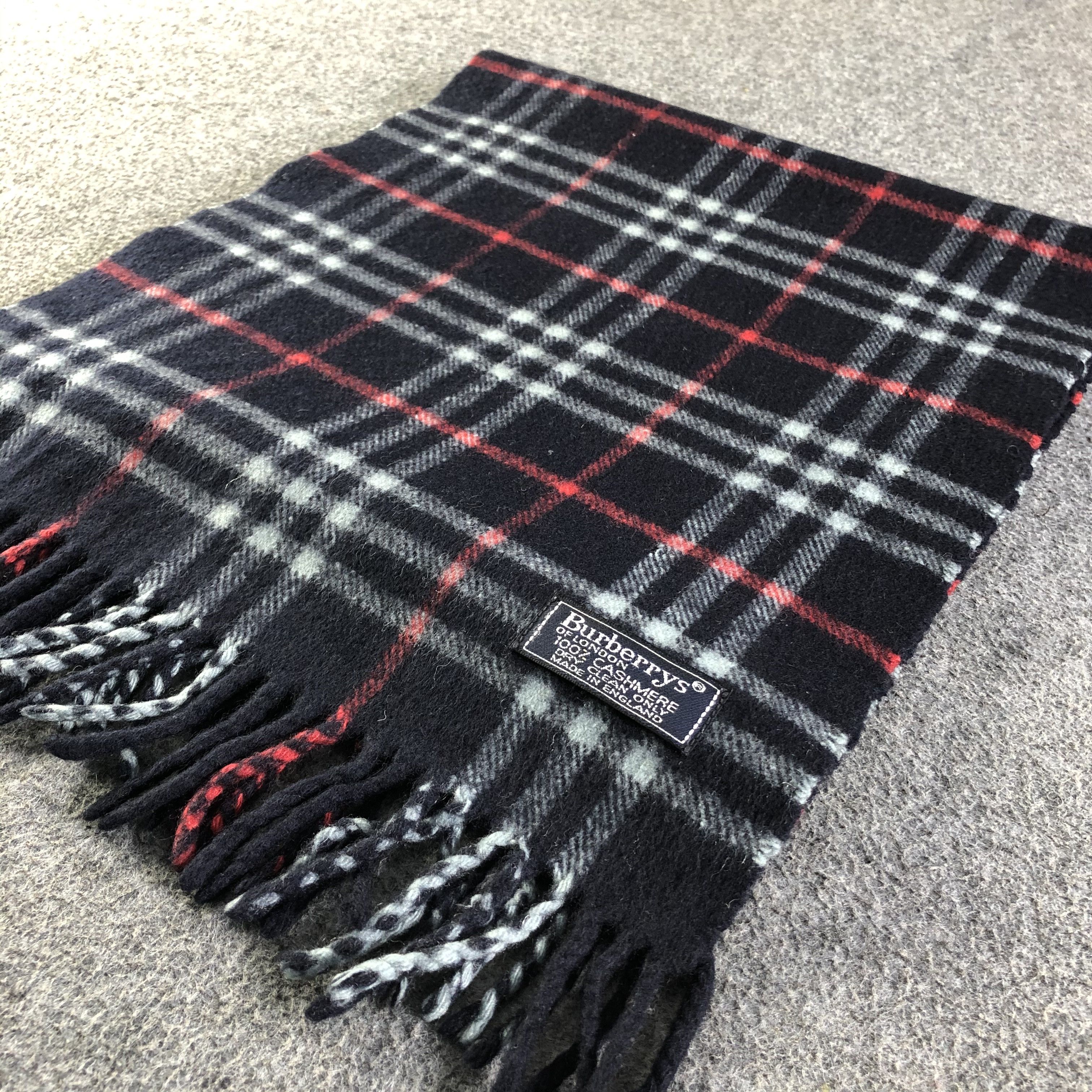 Burberry Burberrys Cashmere Scarf / Muffler / Neckwear P342 Size ONE SIZE - 3 Thumbnail