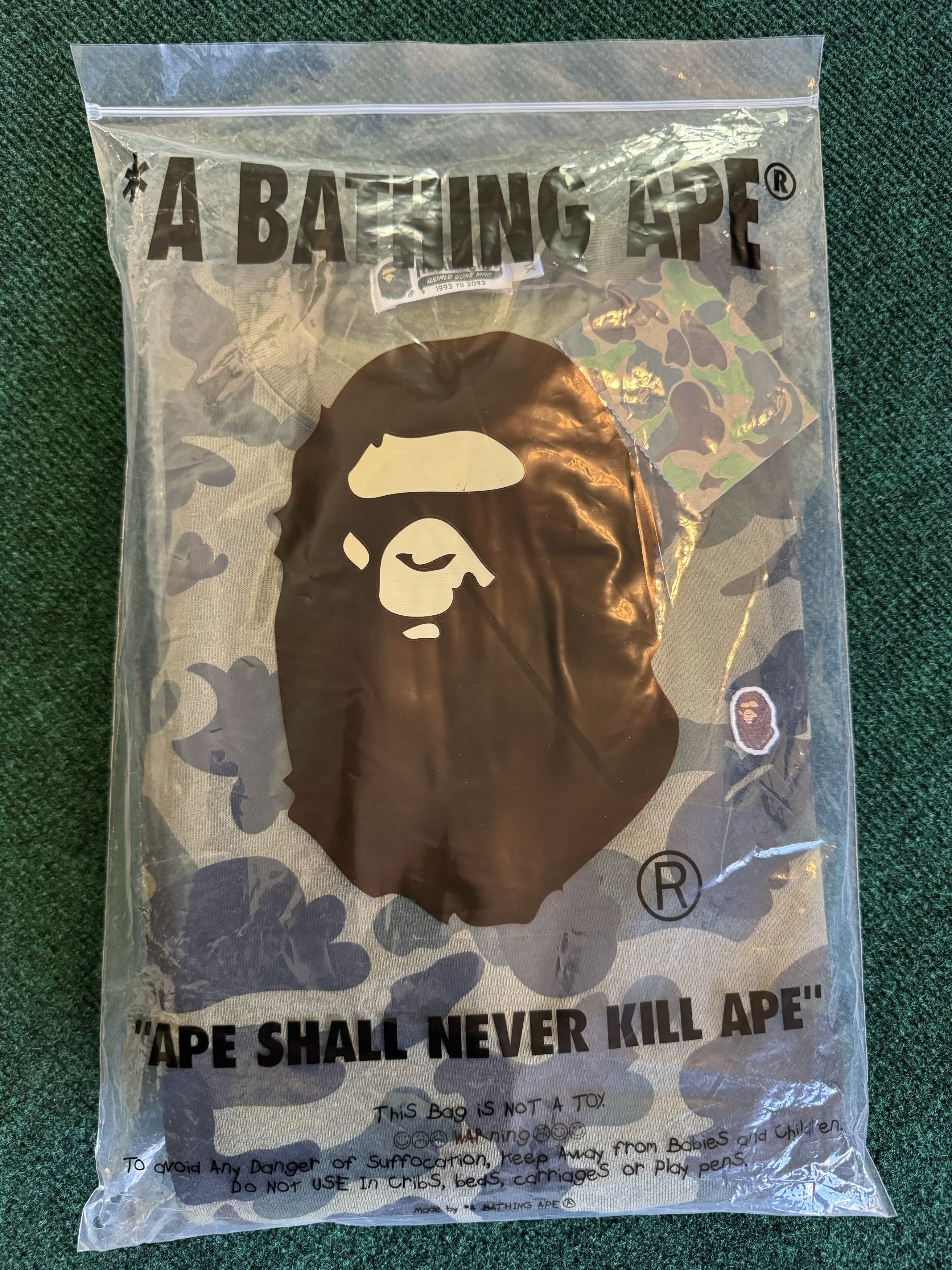 Bape 1st Camo One Point Crewneck Size US XL / EU 56 / 4 - 1 Thumbnail