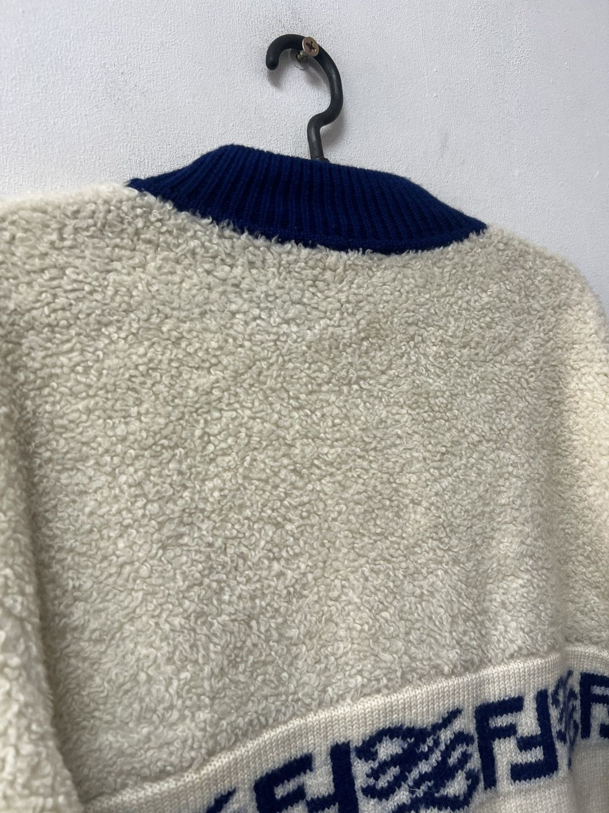 Fendi Fendi Sweater Teddy Wool Mens Size 50 M Luxury Monogram Size US M / EU 48-50 / 2 - 19 Thumbnail