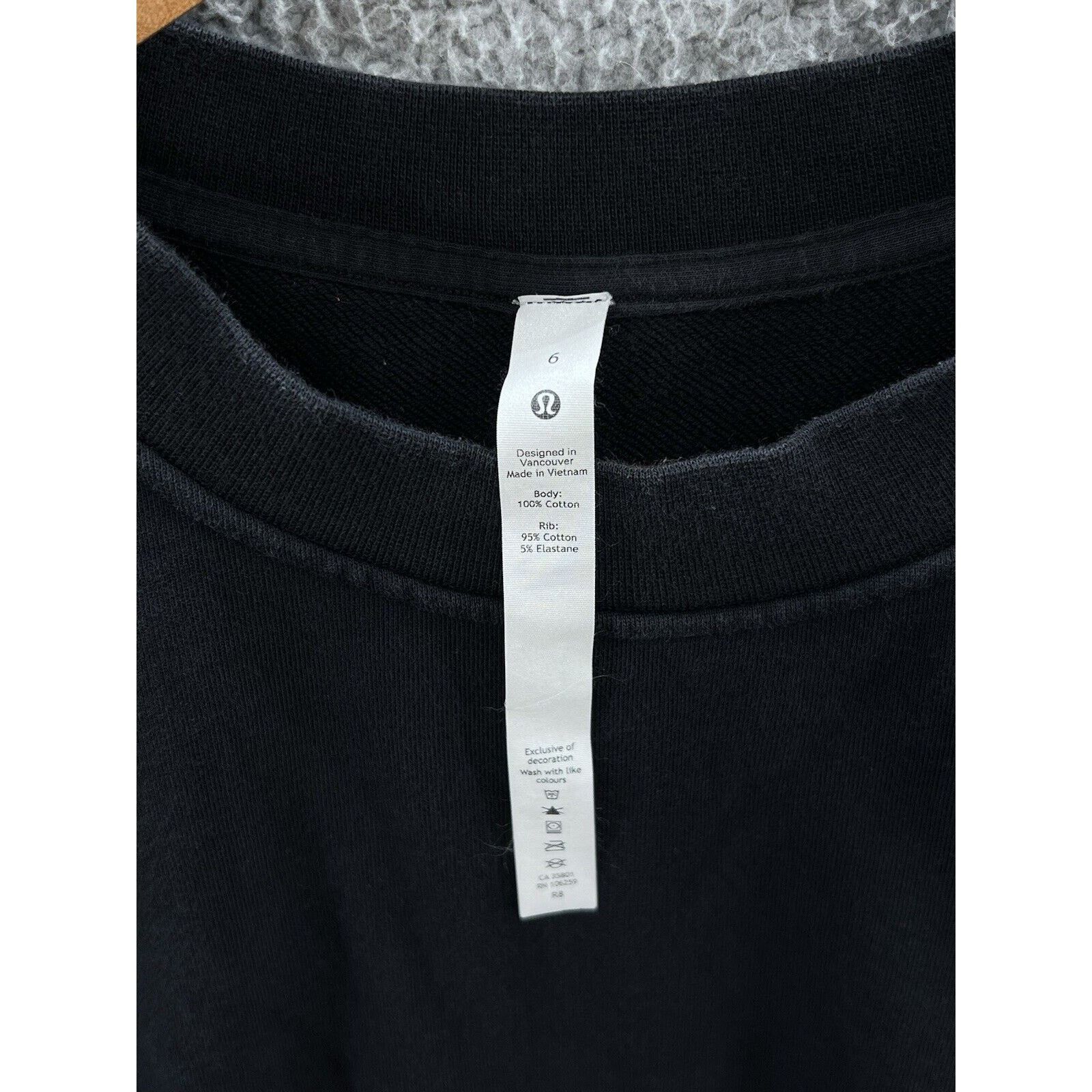 Lululemon Lululemon Size 6 Black Sweatshirt Perfectly Oversized Crew Size M / US 6-8 / IT 42-44 - 3 Thumbnail