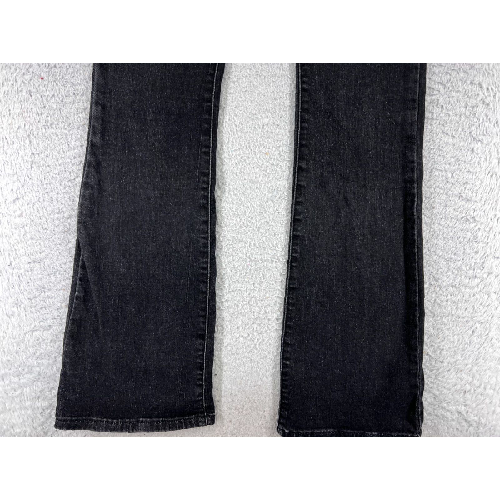 Fashion Nova FASHION NOVA Jeans Womens Flared Dark Wash Black Denim 3 High Rise 32in Inseam 5-Pocket Cotton Blend Distressed Stretch Cotton Blend Size 26" / US 2 / IT 38 - 2 Thumbnail