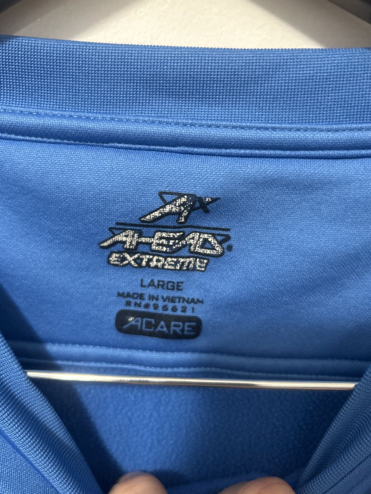 Other Light blue Crew neck Sweater Size US L / EU 52-54 / 3 - 3 Thumbnail