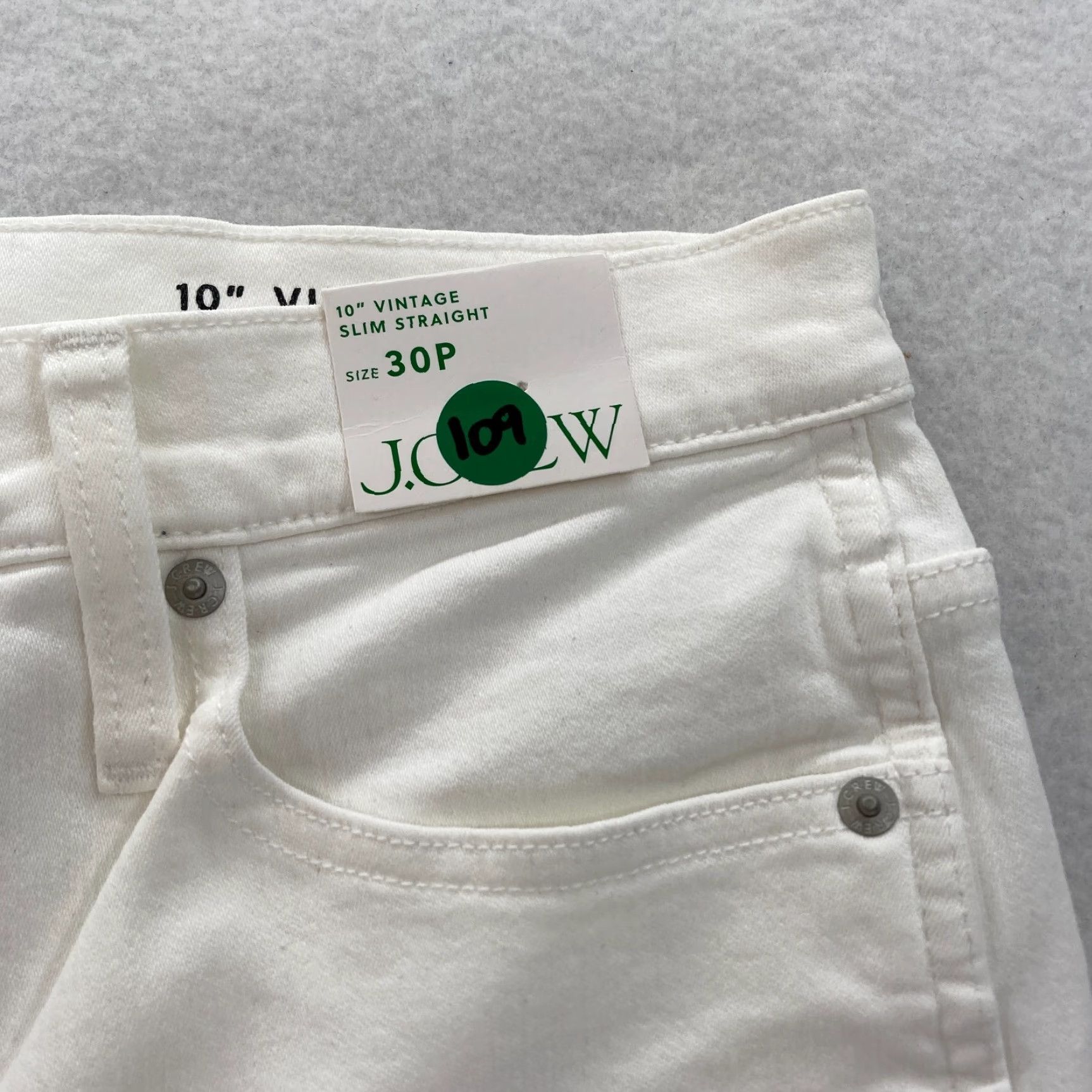 J.Crew **J.Crew White Women's 30P Mid Rise Stretch Denim Slim Straight Jeans** User: J.Crew White Women's 30P Mid Rise Stretch Denim Slim Straight Jeans Size 30" / US 8 / IT 44 - 4 Thumbnail