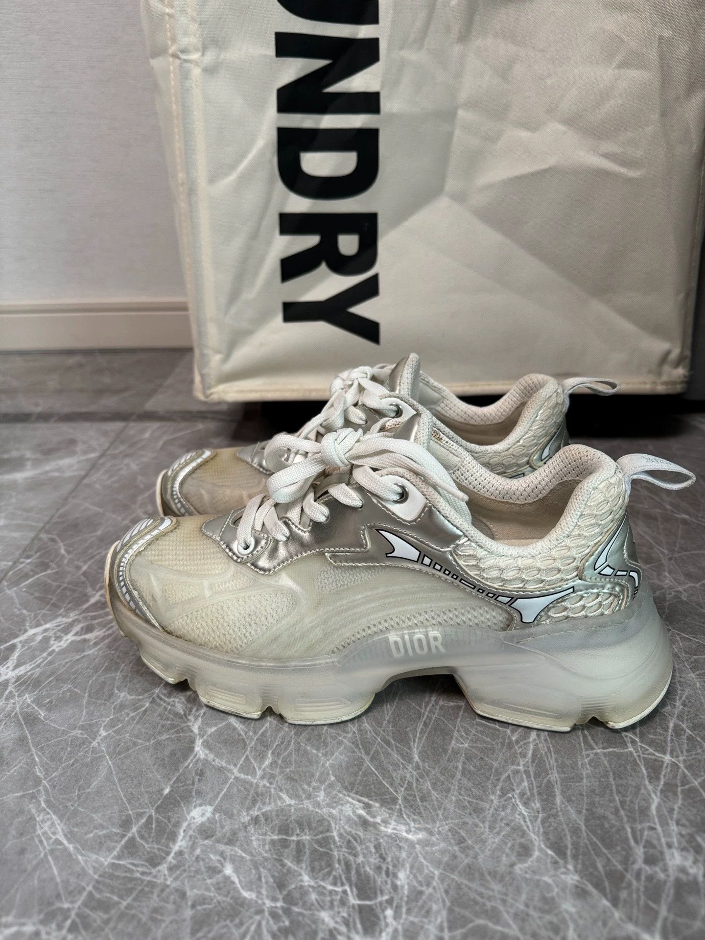 Dior Dior Vibe Silver Dior Star Sneaker Wmns 36.5 Size US 6 / IT 36 - 3 Thumbnail