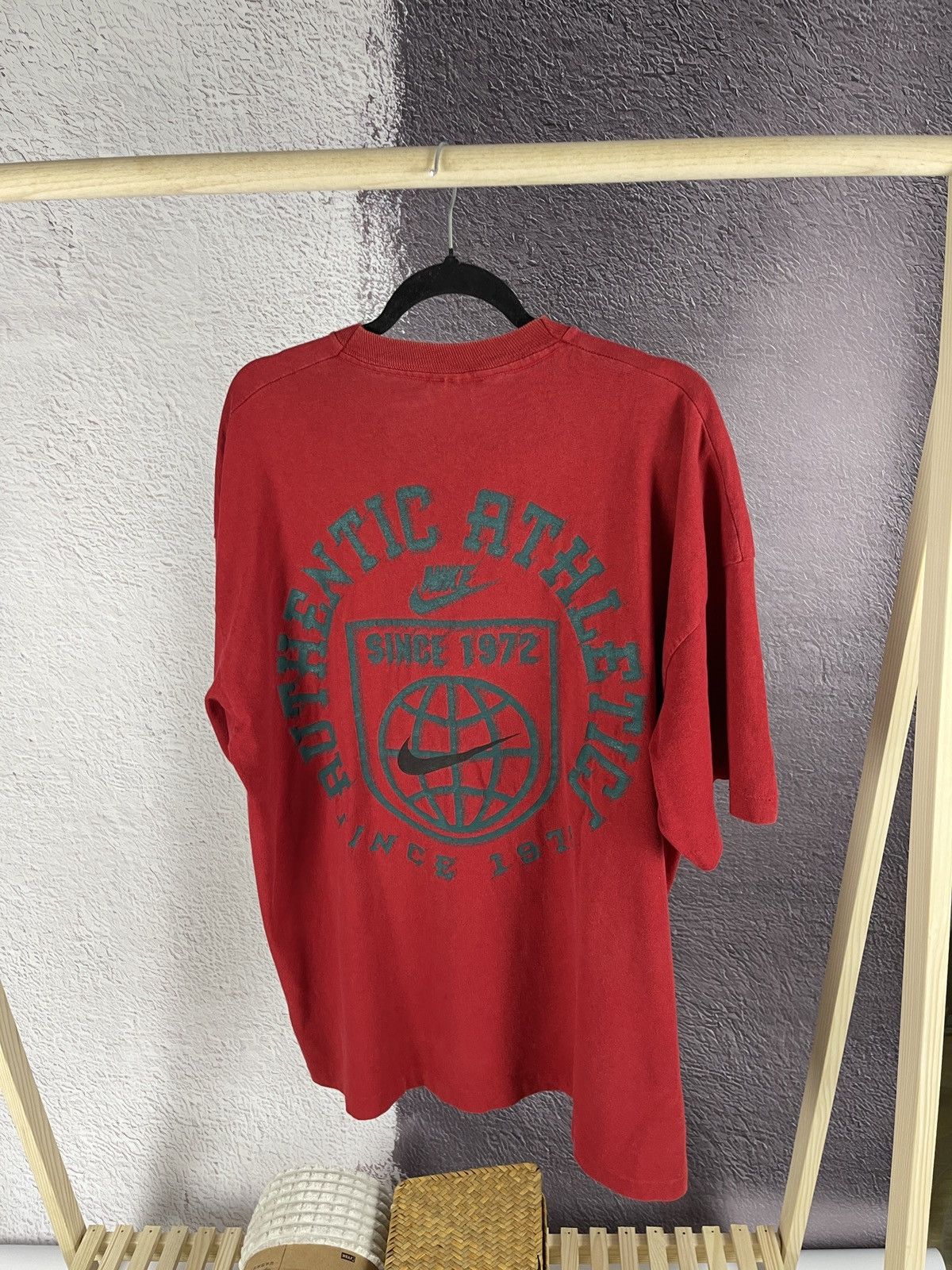 Nike Nike Authentic Athletic vintage 80s 90s single stitch tee Size US XL / EU 56 / 4 - 14 Thumbnail