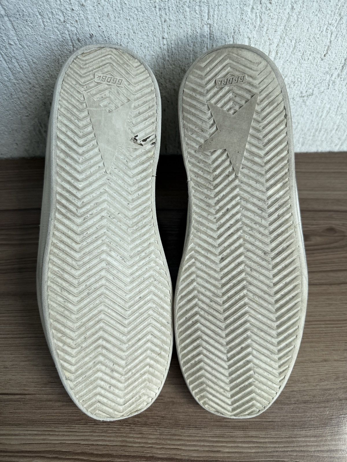 Golden Goose Limited edition distress stardan trainer Size US 6.5 / EU 39-40 - 23 Thumbnail