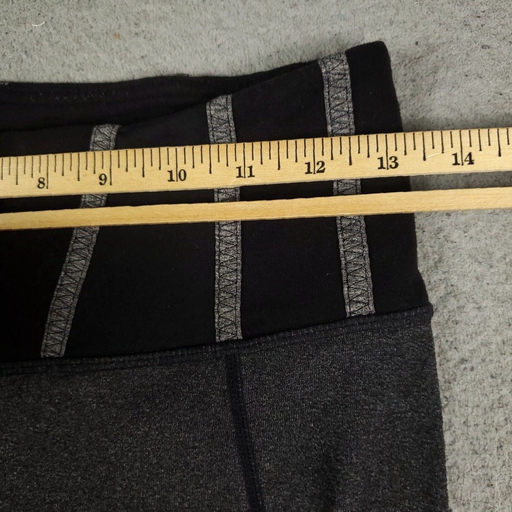 Lululemon Lululemon Pants Womens Size 6 Gray Tadasana Cropped Leggings | Leggings | 6 | Gray | Skinny | Cropped | Activewear | Women Size 28" / US 6 / IT 42 - 3 Thumbnail