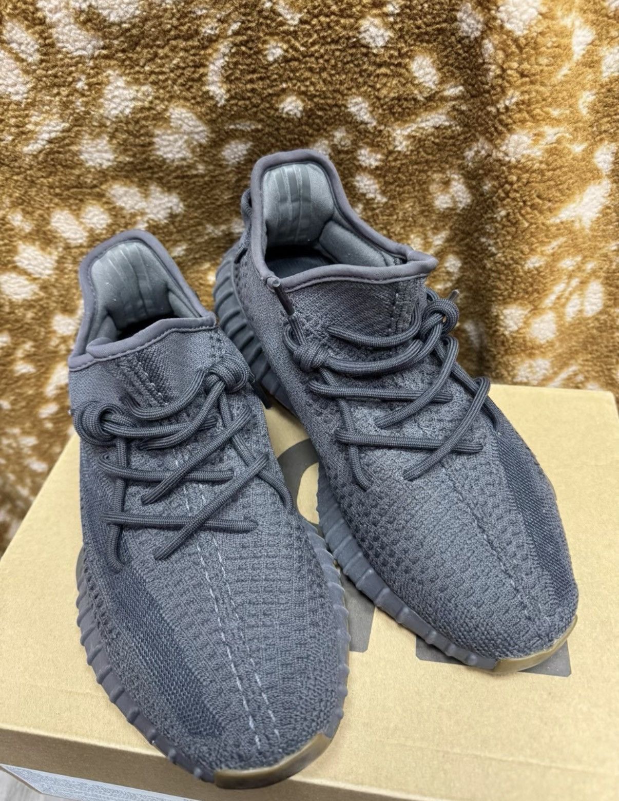 Adidas Adidas Yeezy 350 Cinder FY2903 K37 Size US 9 / EU 42 - 3 Thumbnail