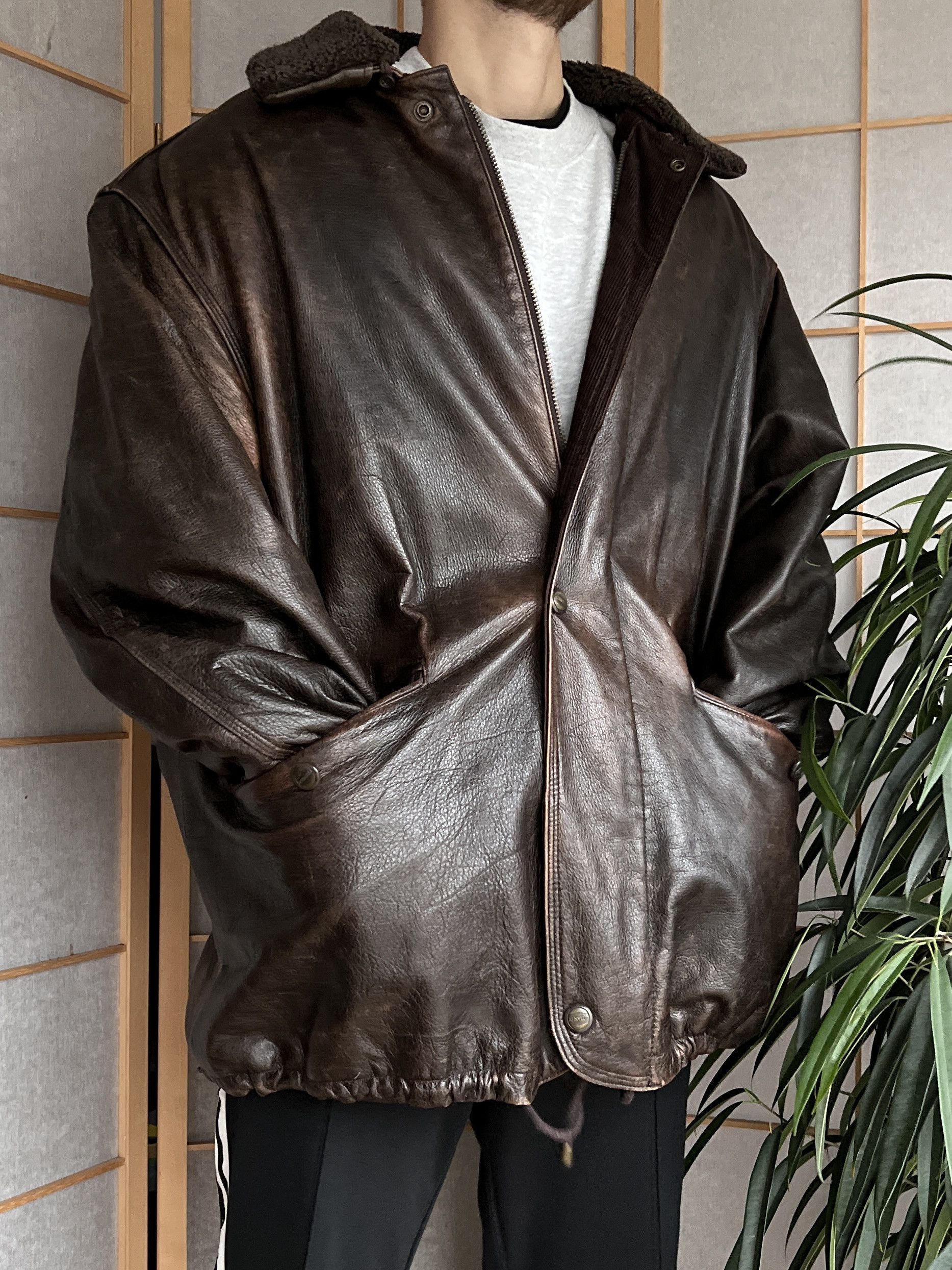 Other Crazy fit! VTG 90s Leather long hard coat jacket fur collar Size US XL / EU 56 / 4 - 7 Thumbnail