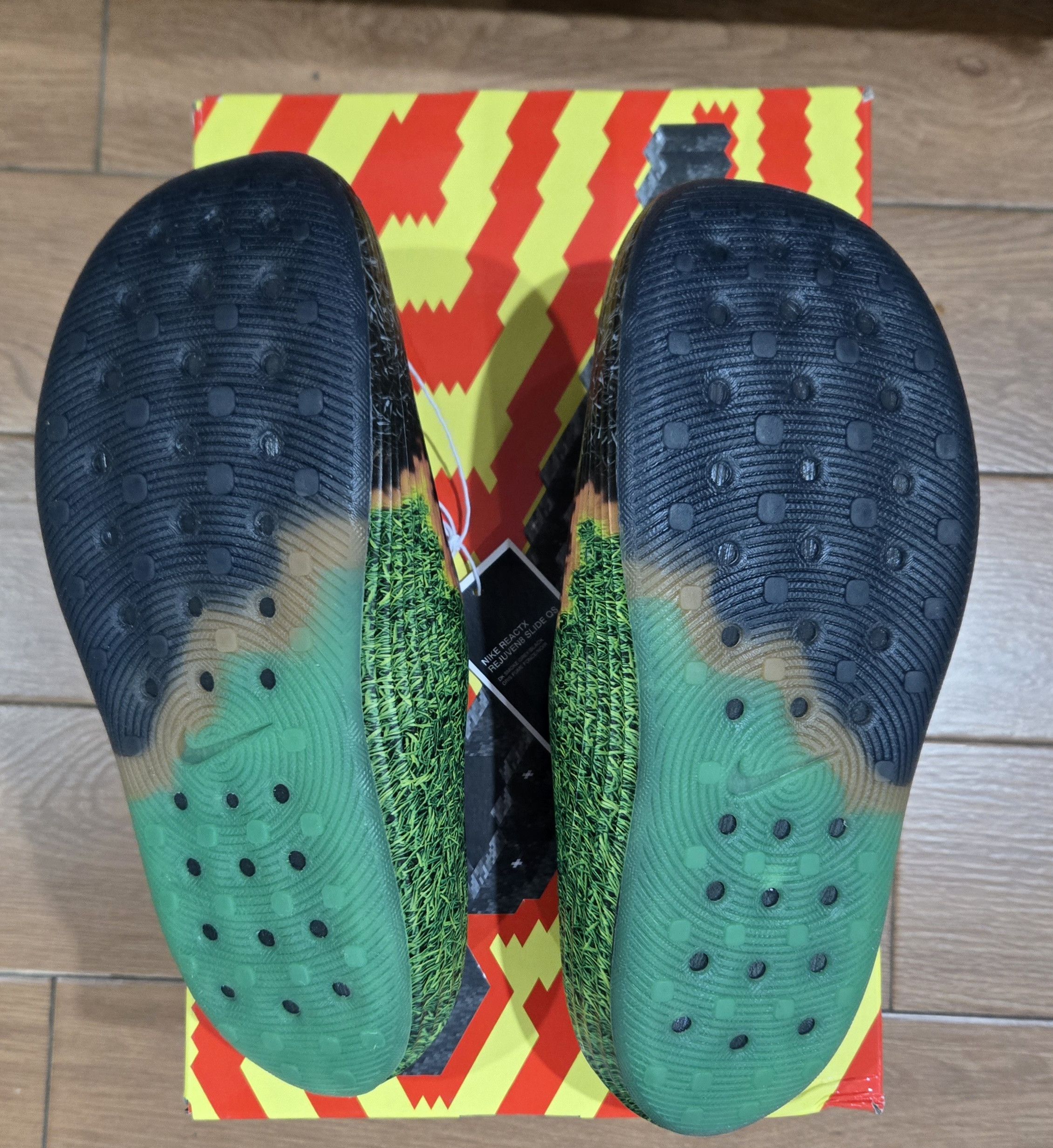 Nike Nike ReactX Rejuven8 Slide .SWOOSH Touch Grass Size US 9 / EU 42 - 4 Thumbnail