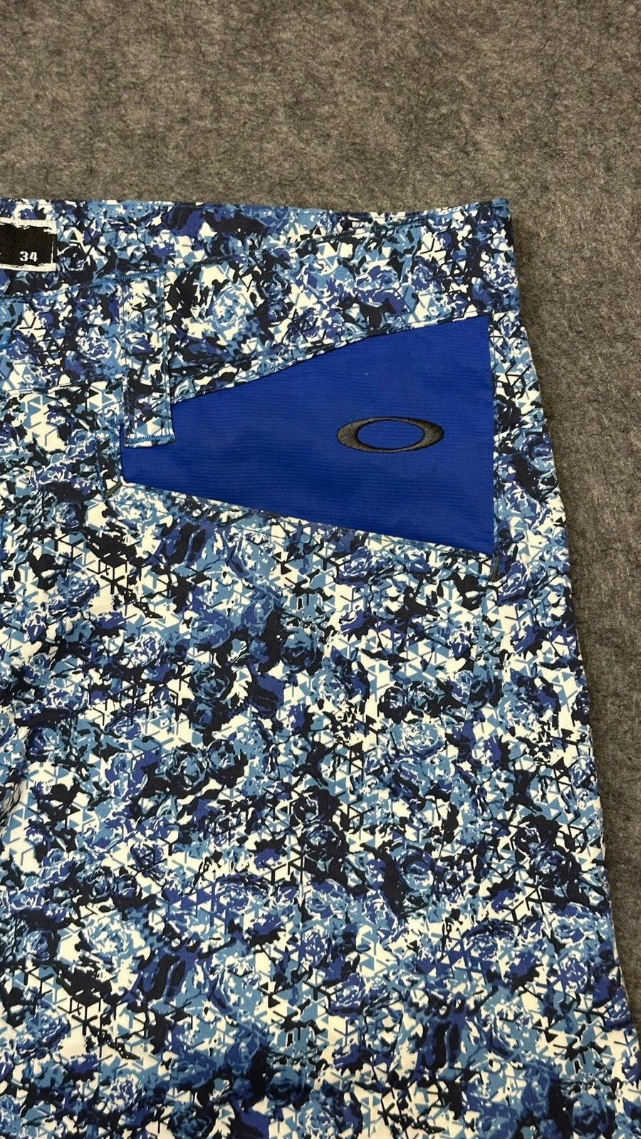 Oakley Oakley men's blue Skull 3D straight-leg golf pants. Size US 34 / EU 50 - 4 Thumbnail