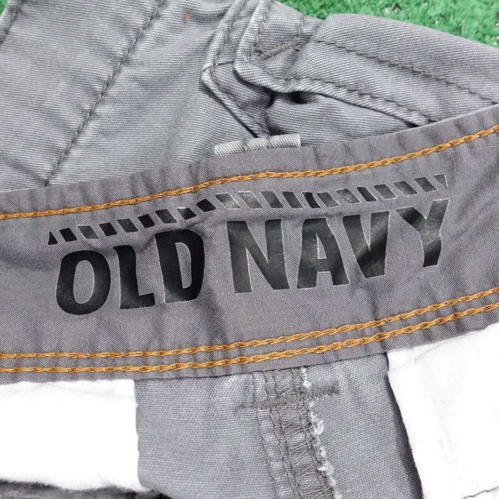 Old Navy VINTAGE? No. Size US 34 / EU 50 - 5 Thumbnail