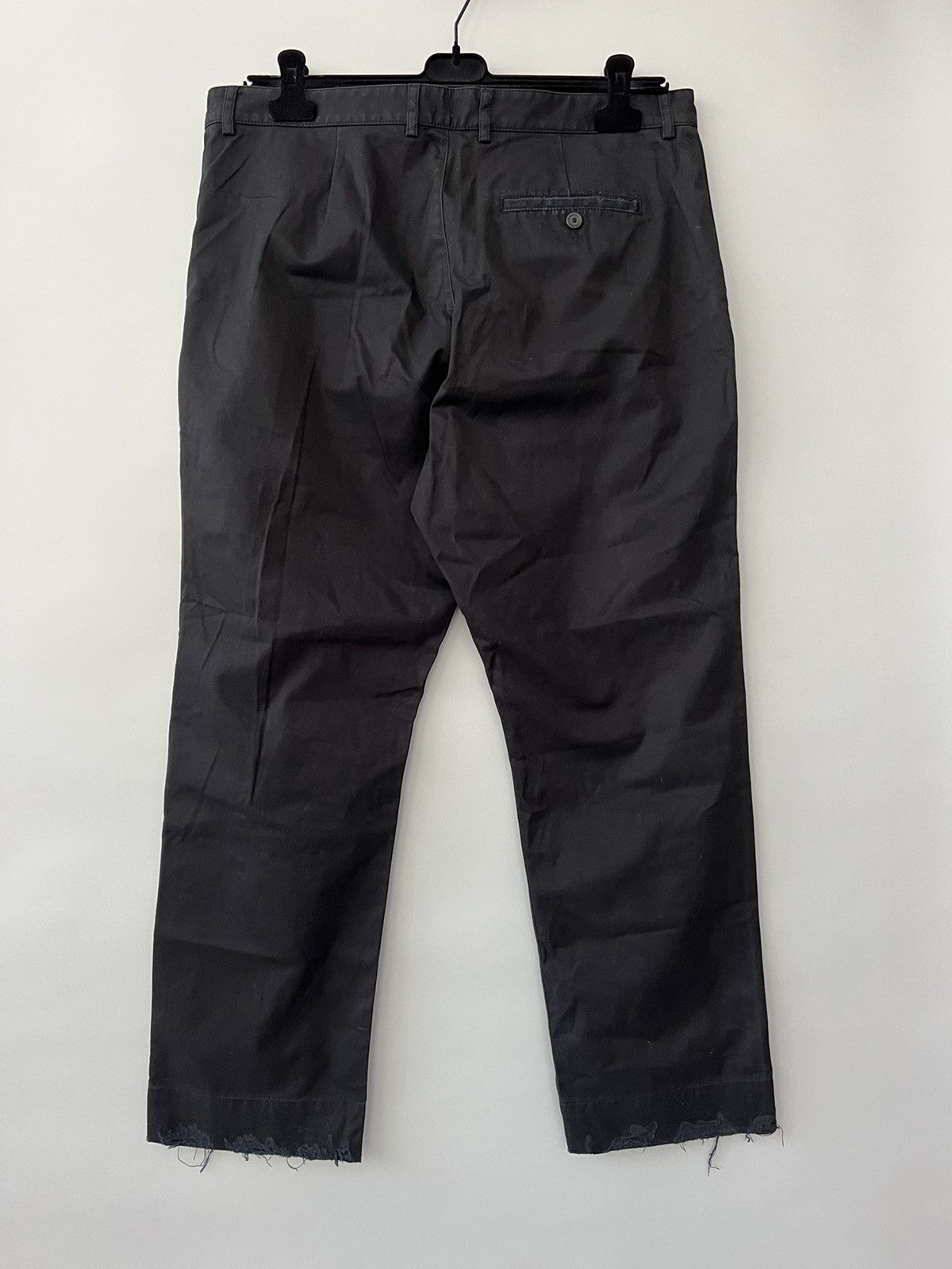 Balenciaga Balenciaga Distressed Cropped Pants Size US 36 / EU 52 - 3 Thumbnail