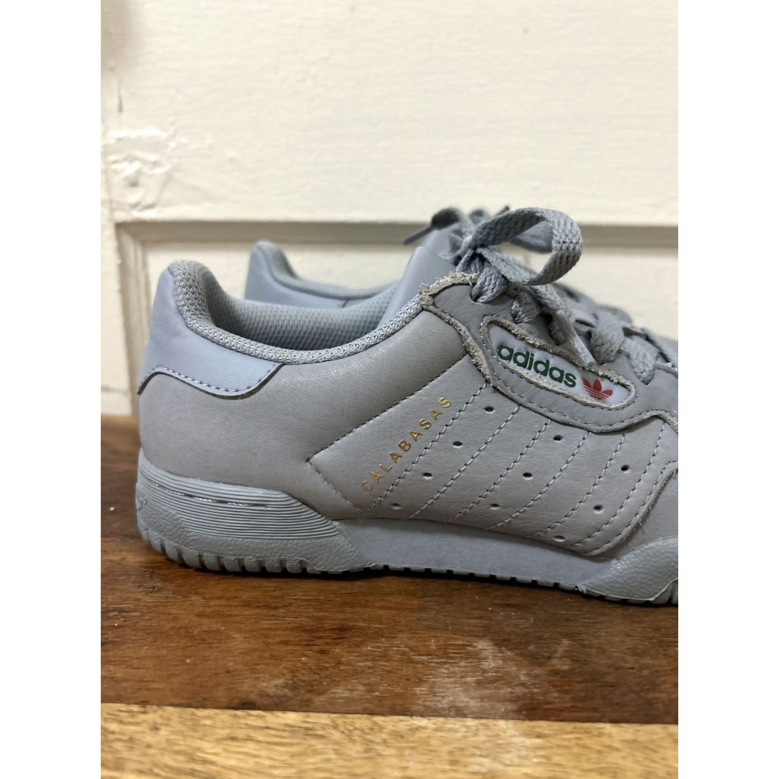 Adidas Adidas Yeezy Powerphase Men Grey Low Top Lace Up Sneakers CG6422 5 US 4.5 UK 37.5 EU Casual Activewear 2017 Vintage No Womens Mens Girls Boys Size US 5 / IT 35 - 2 Thumbnail