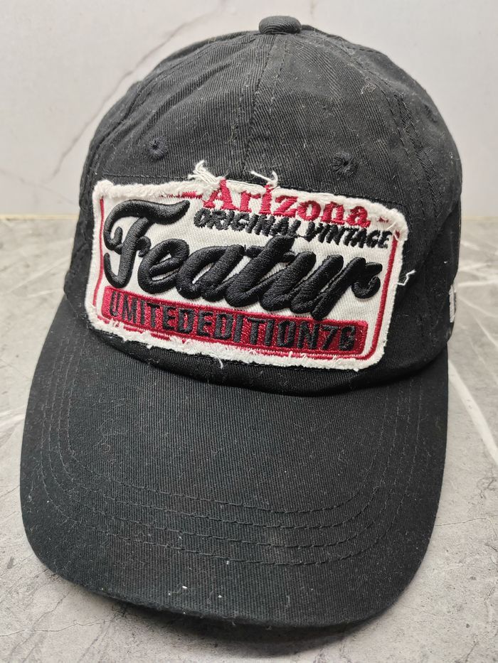 Vintage Vintage Featur Umitededition76 Distressed Style Cap Hat Size ONE SIZE - 1 Thumbnail