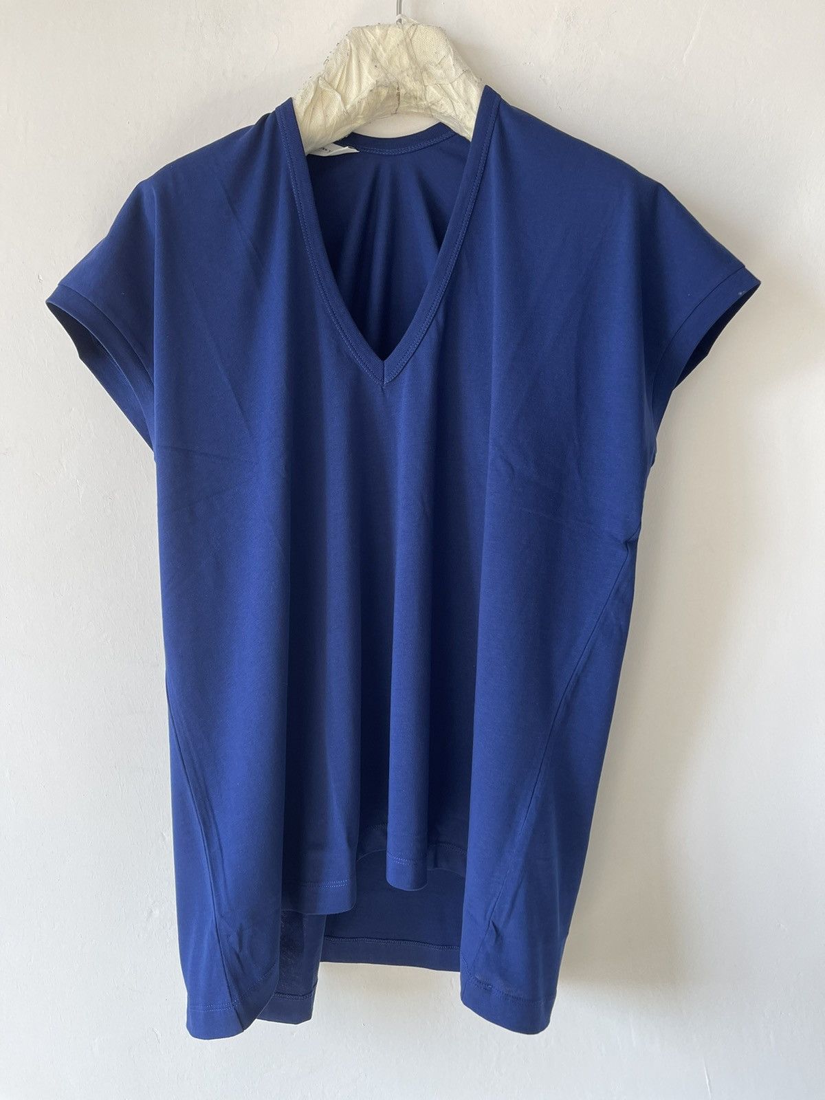 Dries Van Noten Blue V-Neck t-shirt Size L / US 10 / IT 46 - 1 Thumbnail