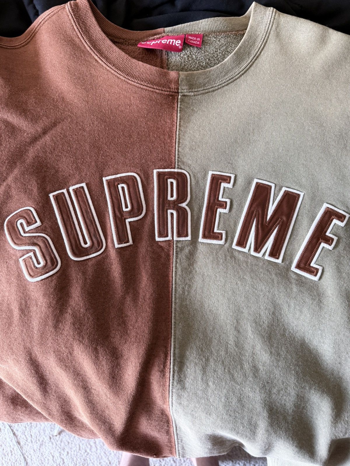 Supreme Good condition Supreme split crewneck from FW18 Size US L / EU 52-54 / 3 - 7 Thumbnail