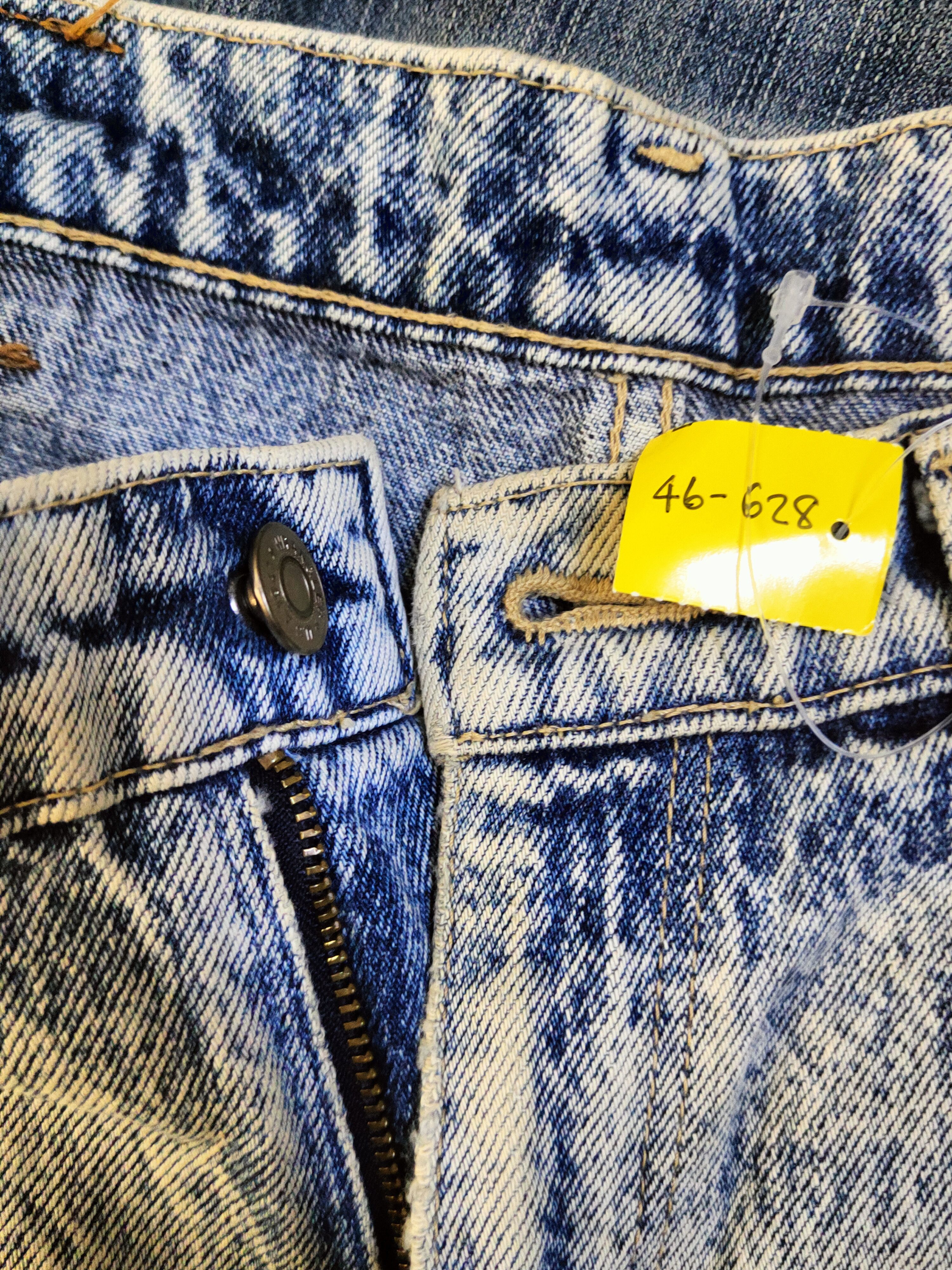 Wrangler DL Wrangler Vintage Blue Distressed Ripped Jeans #46-628 Size US 29 - 17 Thumbnail