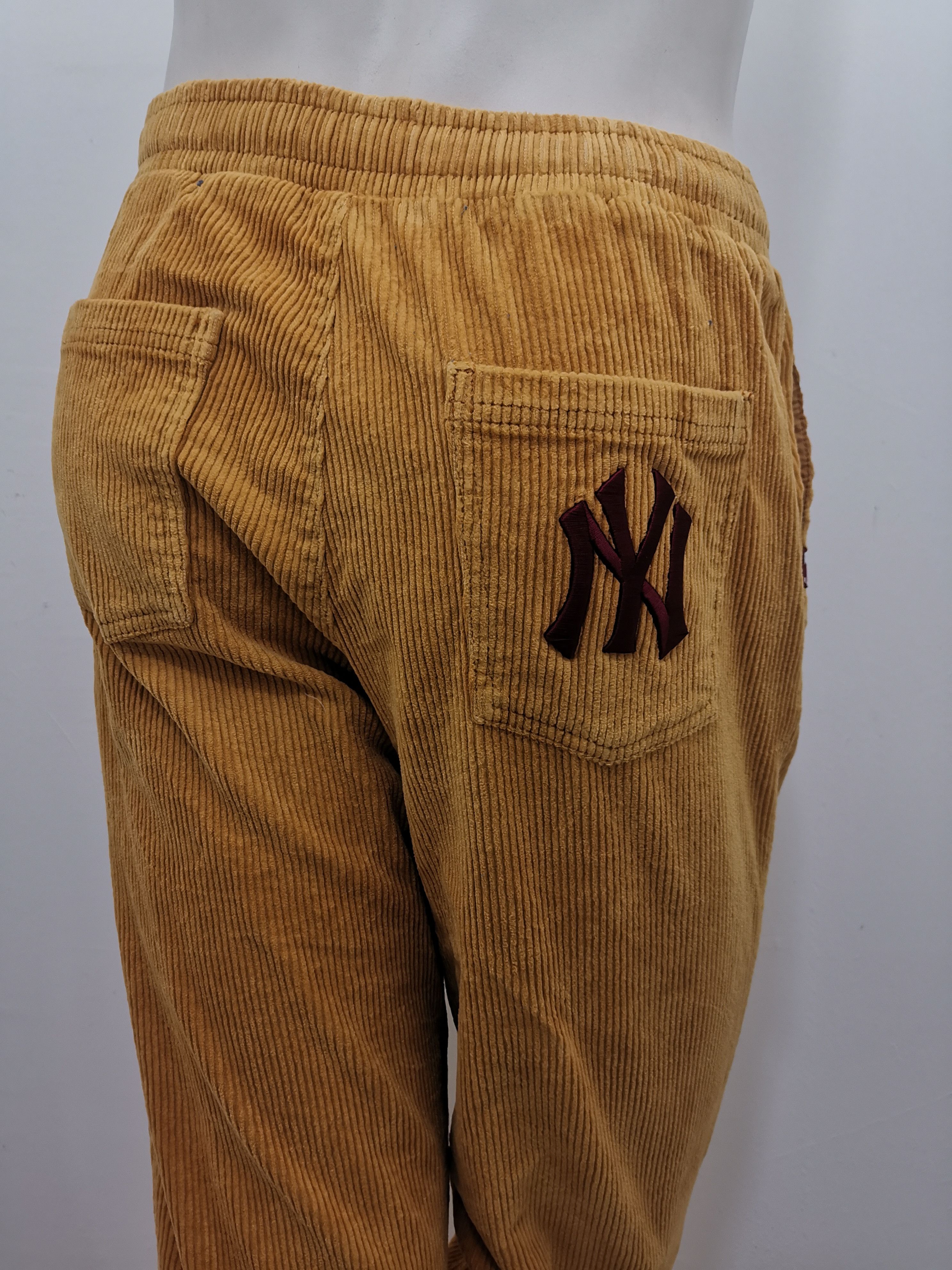 MLB × New York Yankees MLB Corduroy elastic waist jogger pants Size US 33 - 6 Thumbnail