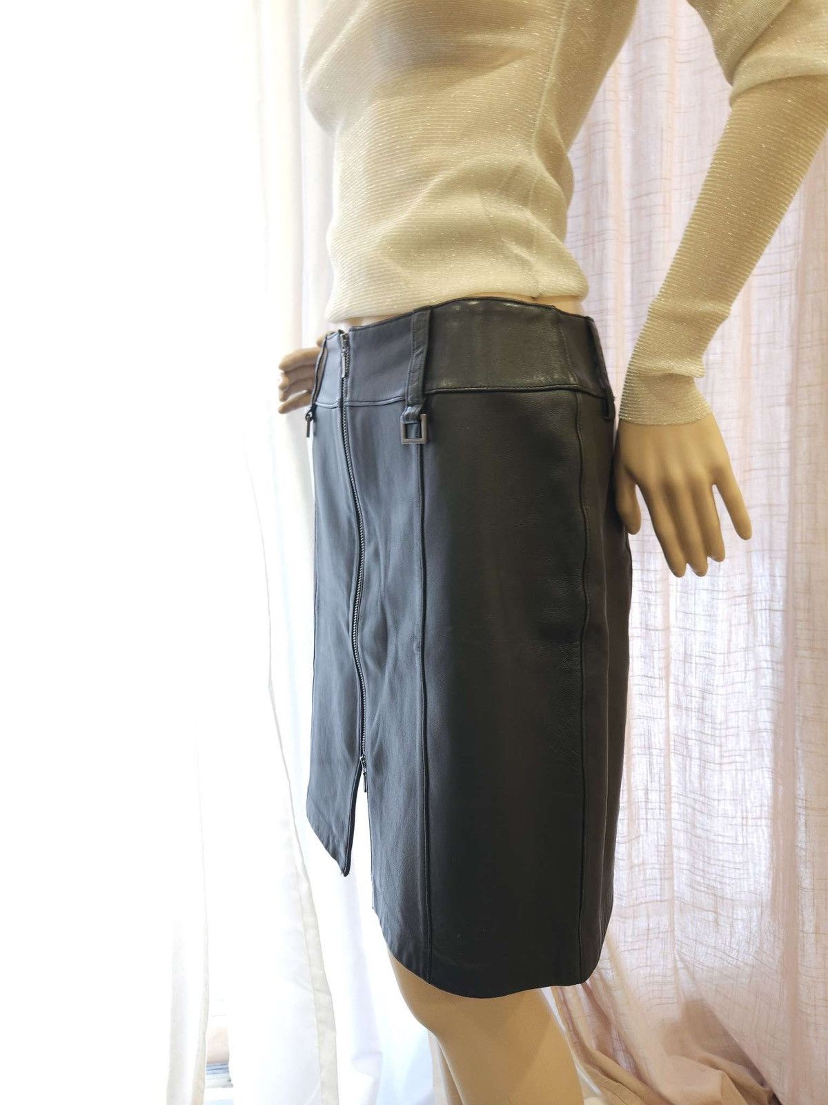 Genuine Leather × Vintage Vintage Genuine Leather Skirt by Tristan & Iseut Size 28" / US 6 / IT 42 - 4 Thumbnail